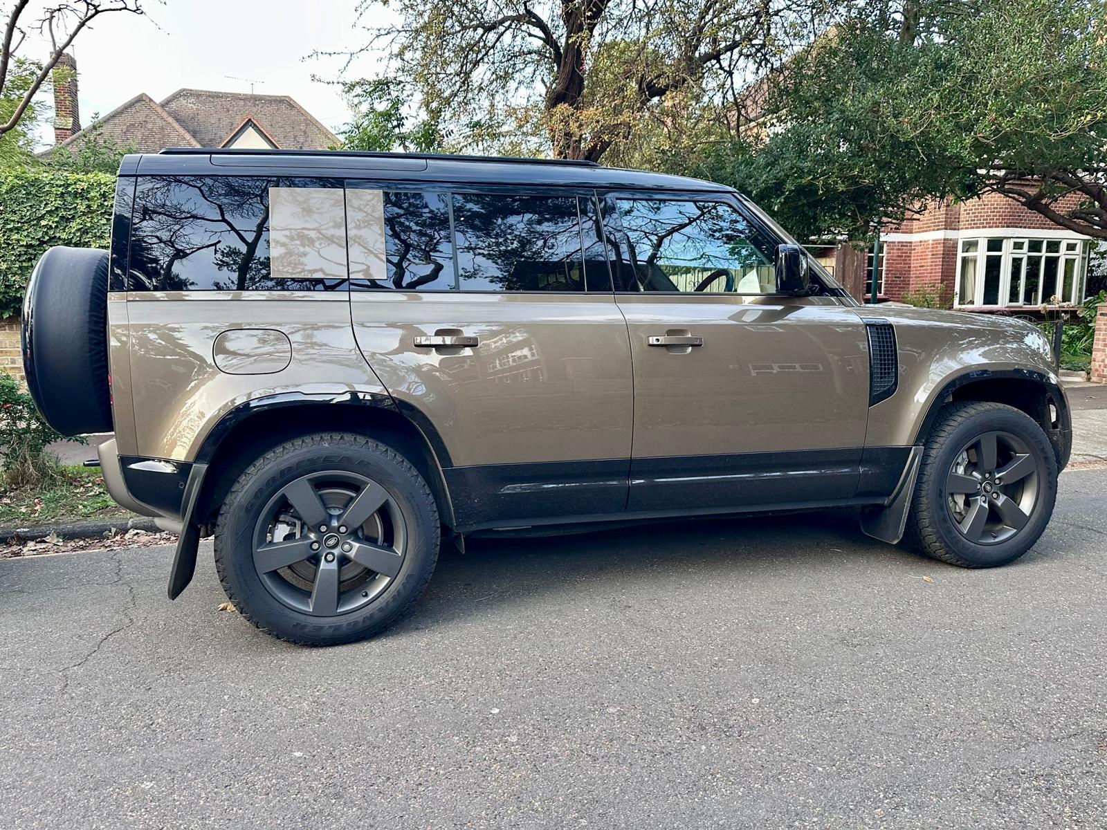 2024 Land Rover Defender 110  image 4