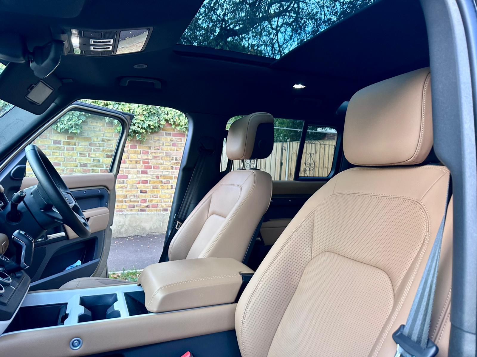 2024 Land Rover Defender 110  image 8