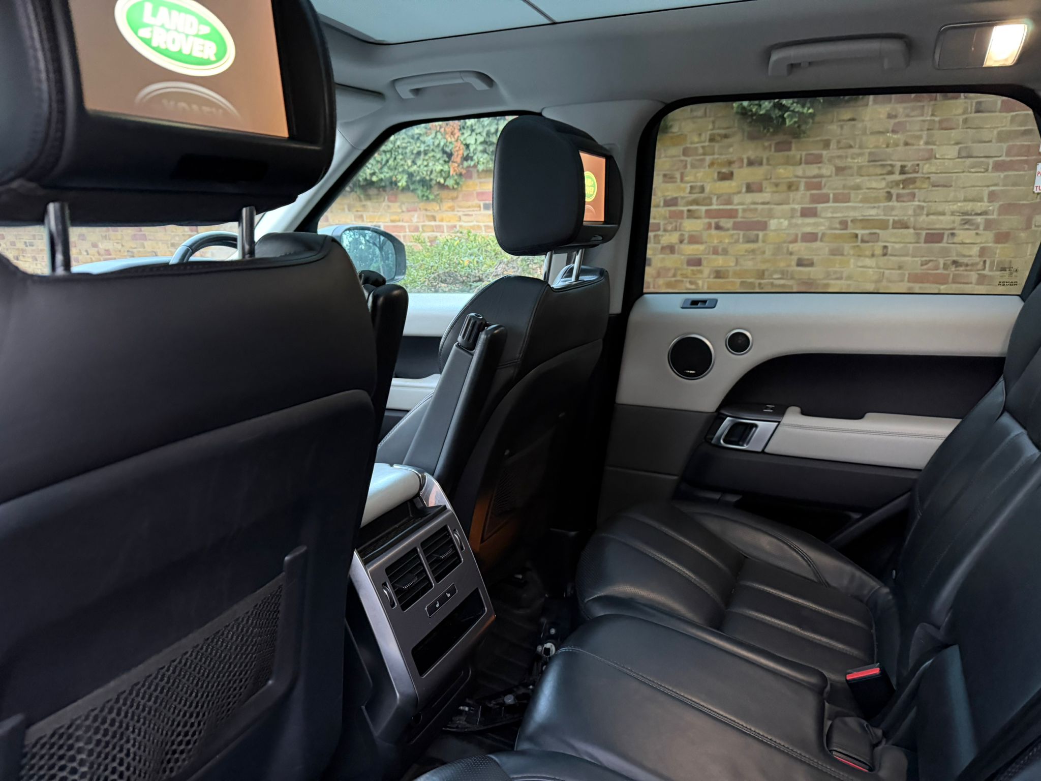 2019 Range Rover Sport  image 6