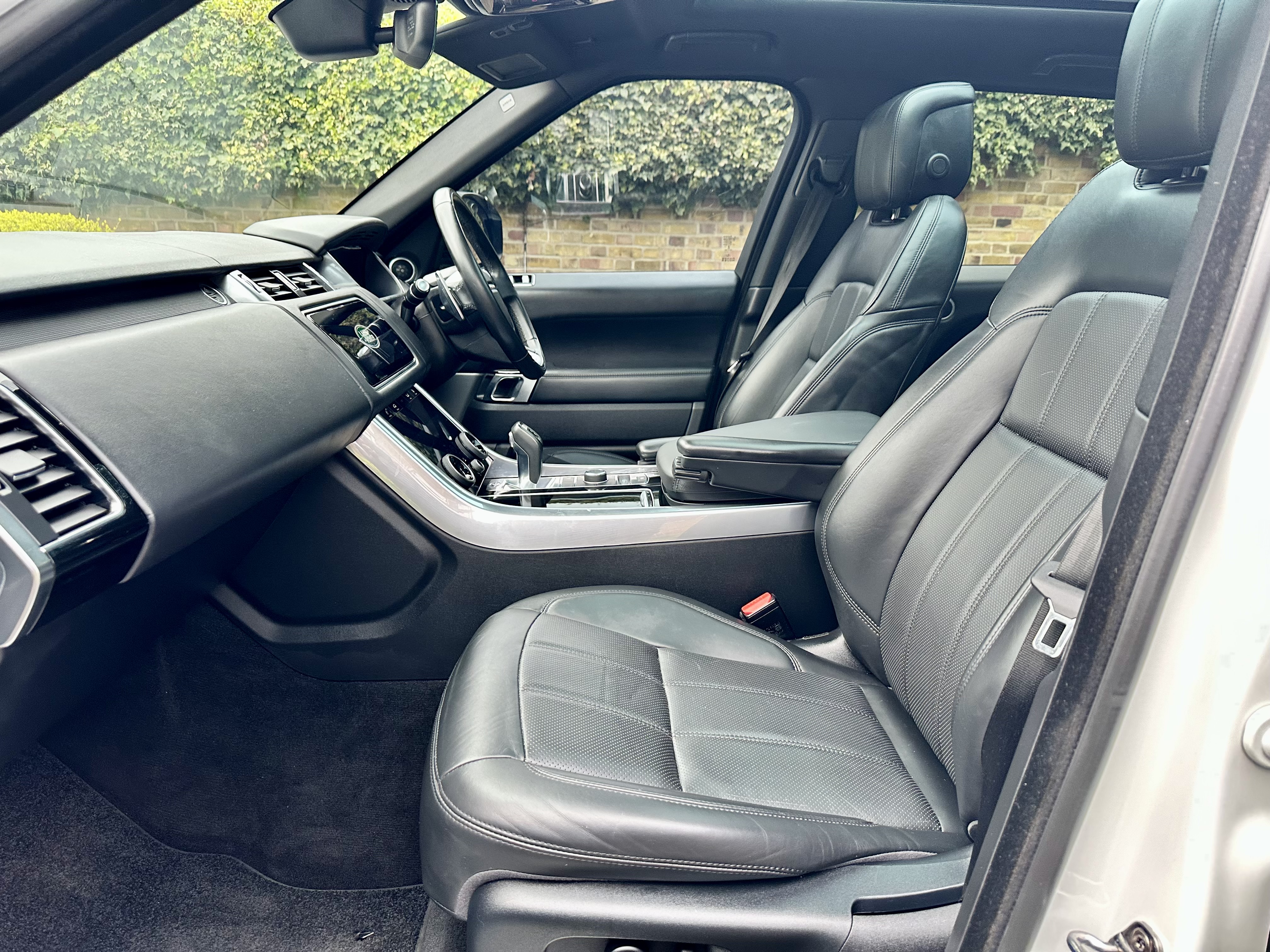 2018 Range Rover Sports Lumma Kit image 5