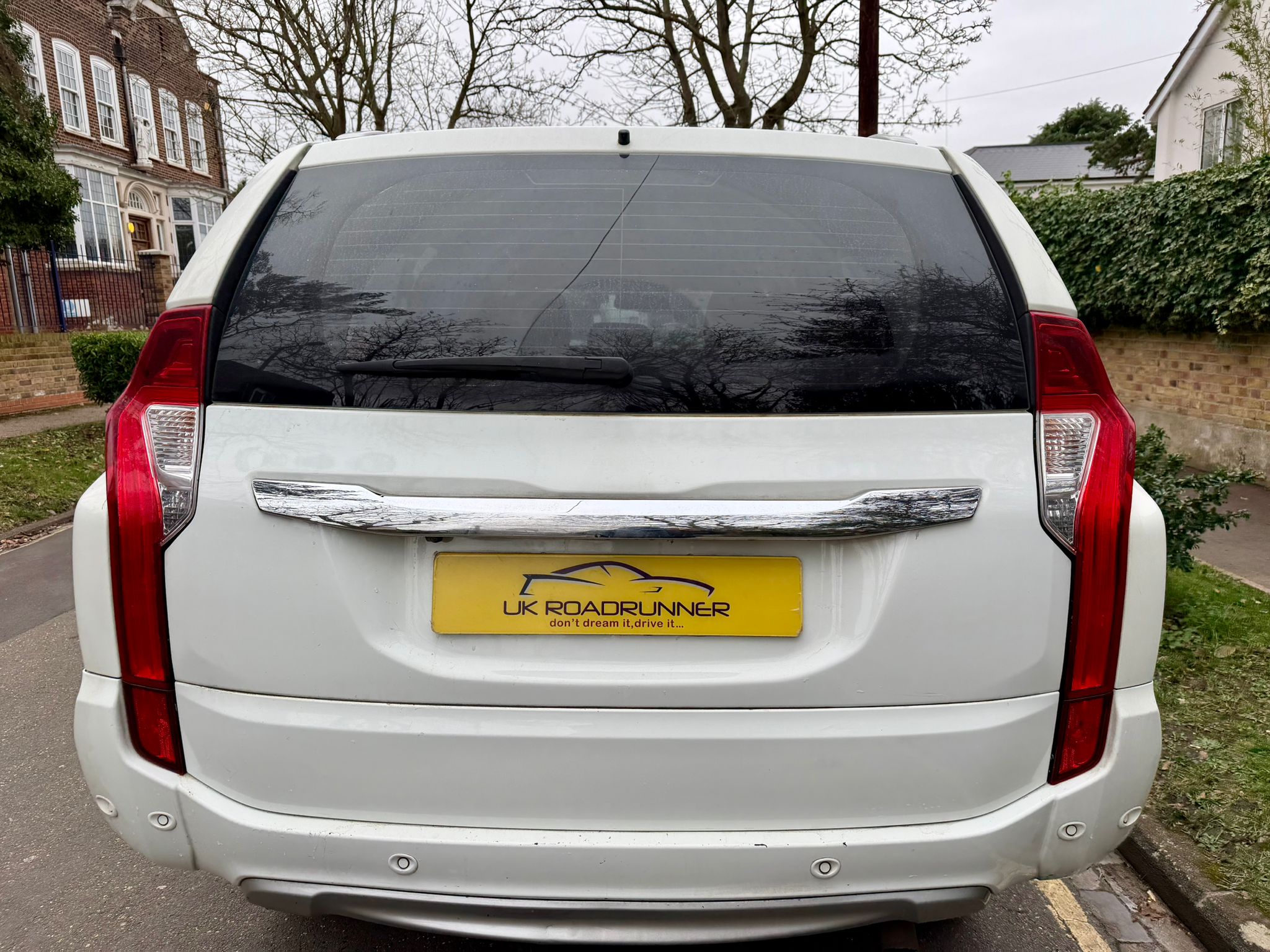 2019 Mitsubishi Shogun Sport image 9