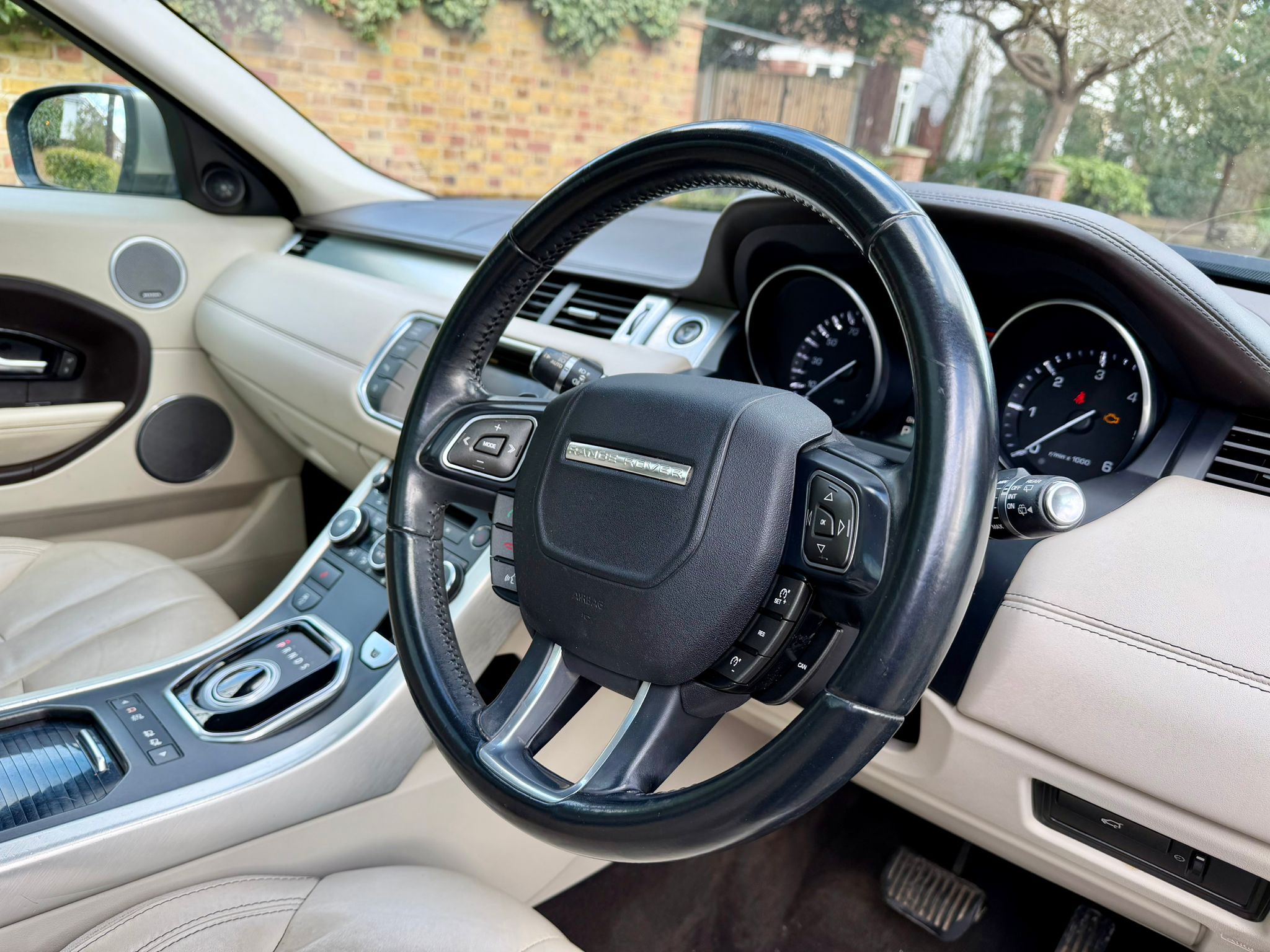 ⁩2013 Range Rover Evoque image 3