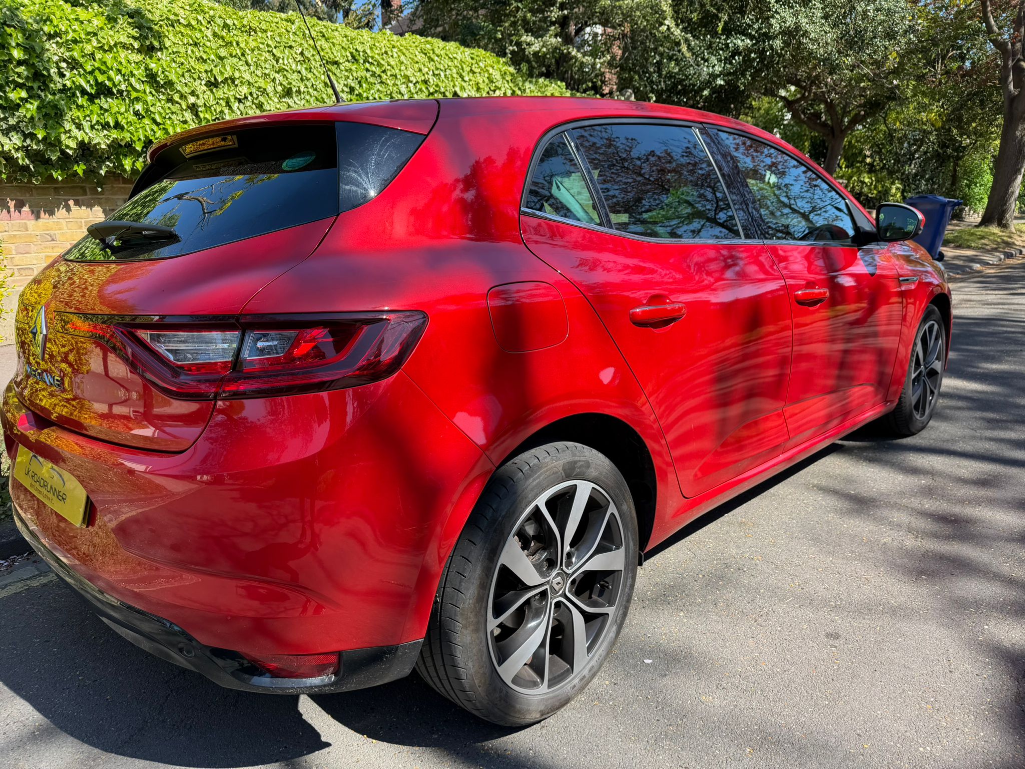 2019 Renault Megane Iconic image 8