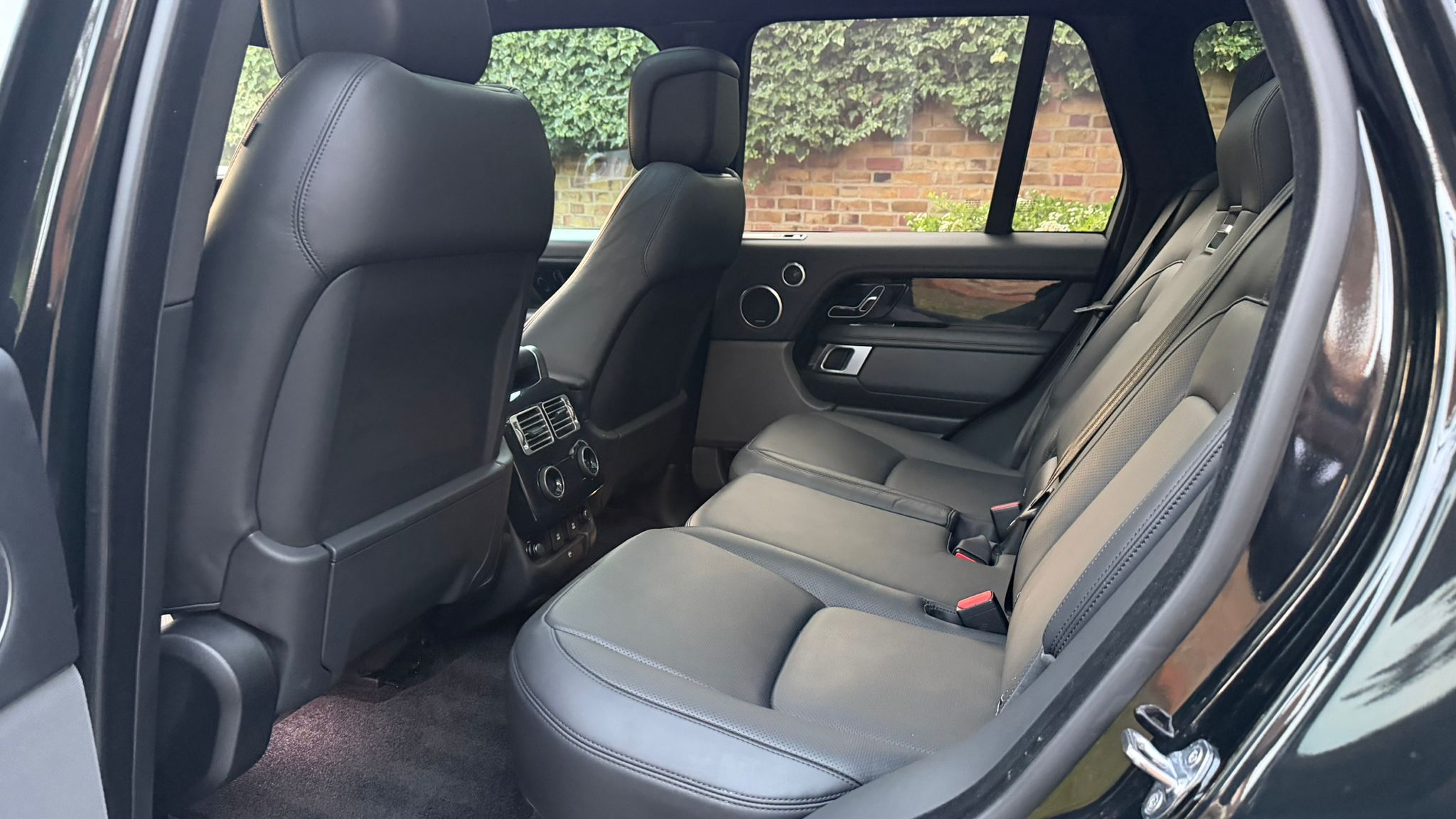 2019 Range Rover Vogue SDV6 3.0L image 8