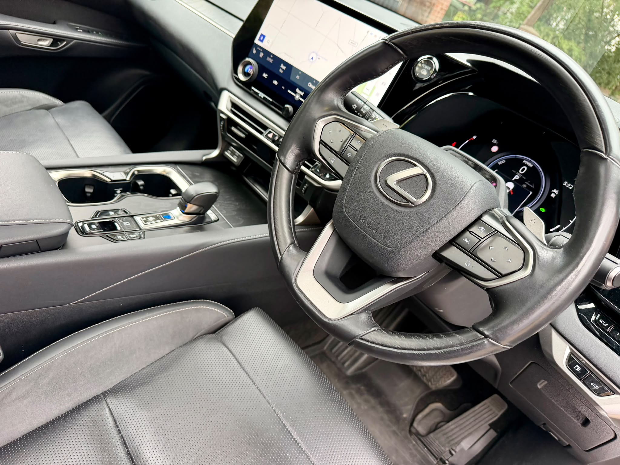 2023 Lexus RX 350H TAKUMI CVT image 6