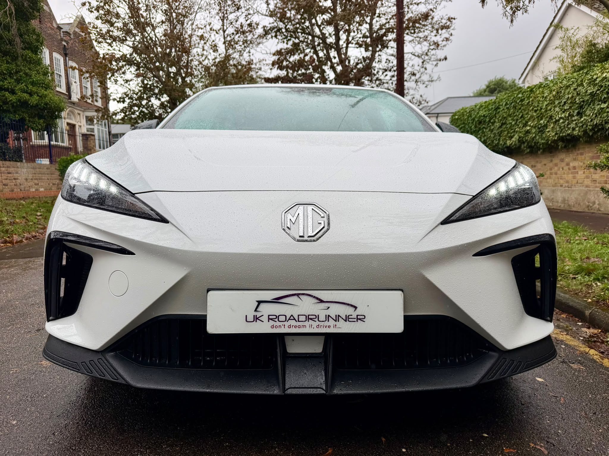 2023 MG MEH3 4SE Fully Electric image 2