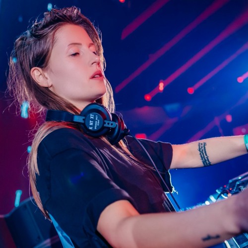 Charlotte de Witte Cancels Australian Shows Due to Middle East Airspace Disruptions