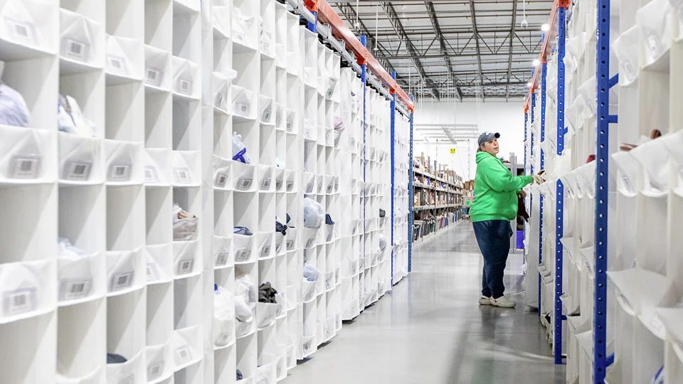 Stop the Chaos: Why Store Bin Sorting Isn't Just for Big Shops