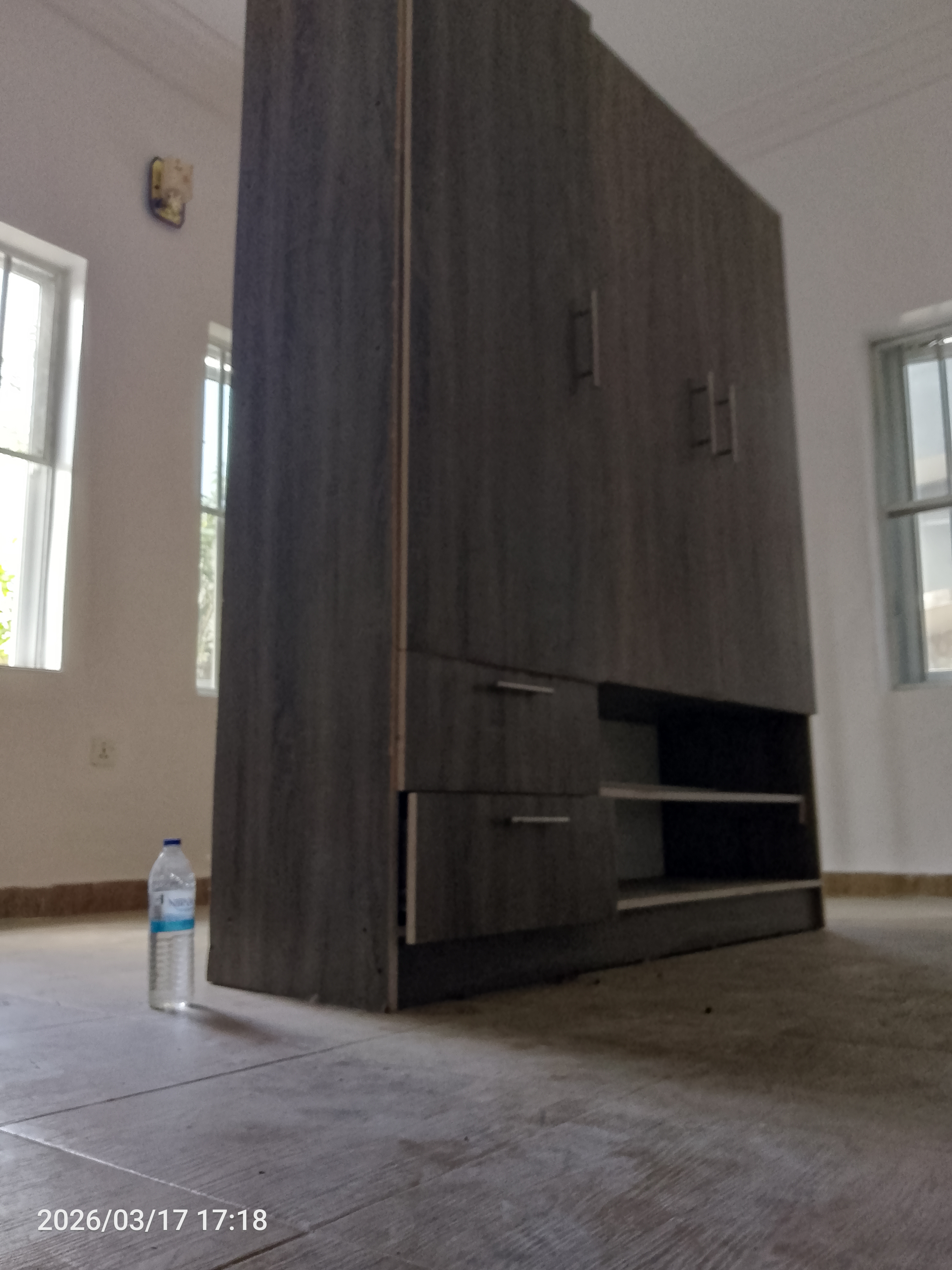 High Status 2bedroom flat - image 2
