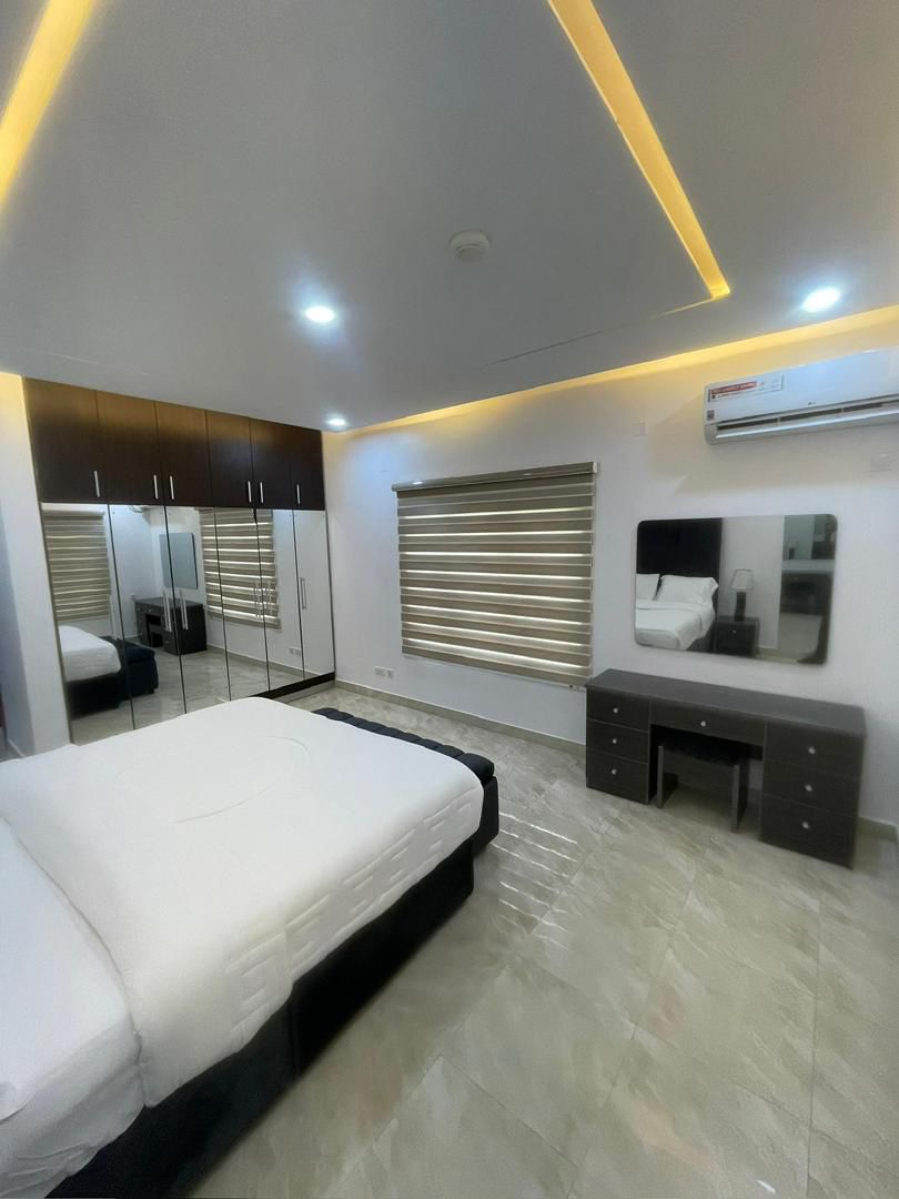 Fully Furnished 3bedroom Flat + BQ - image 10
