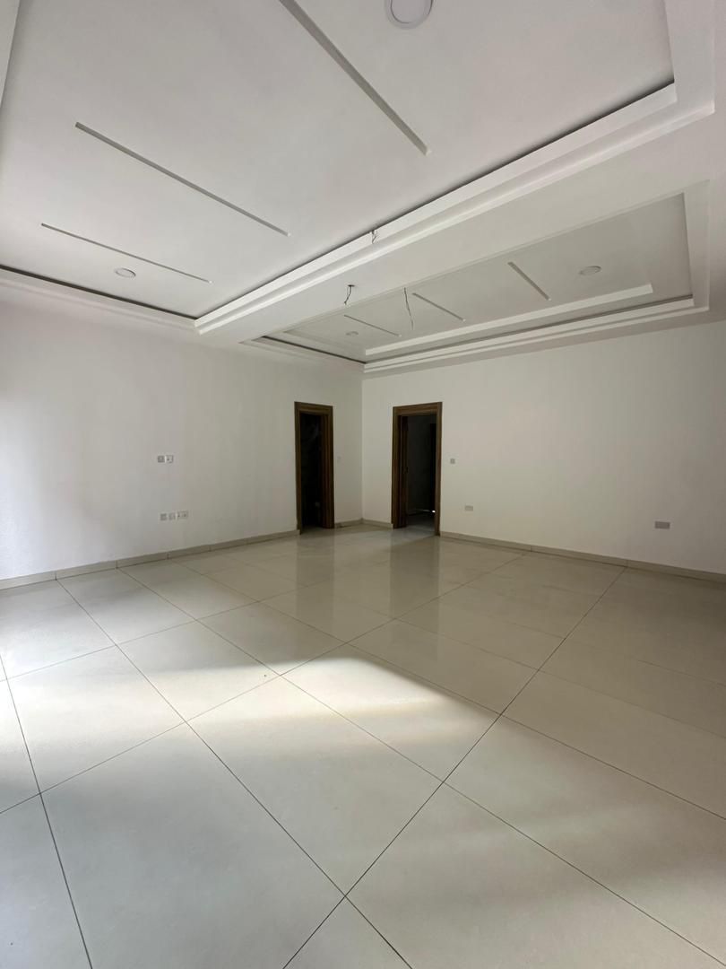 2 Bedroom Apartment + BQ - image 5
