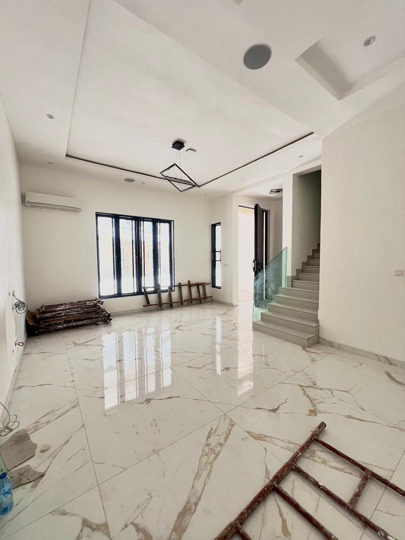 High Status 5 Bedroom Duplex +BQ - image 3