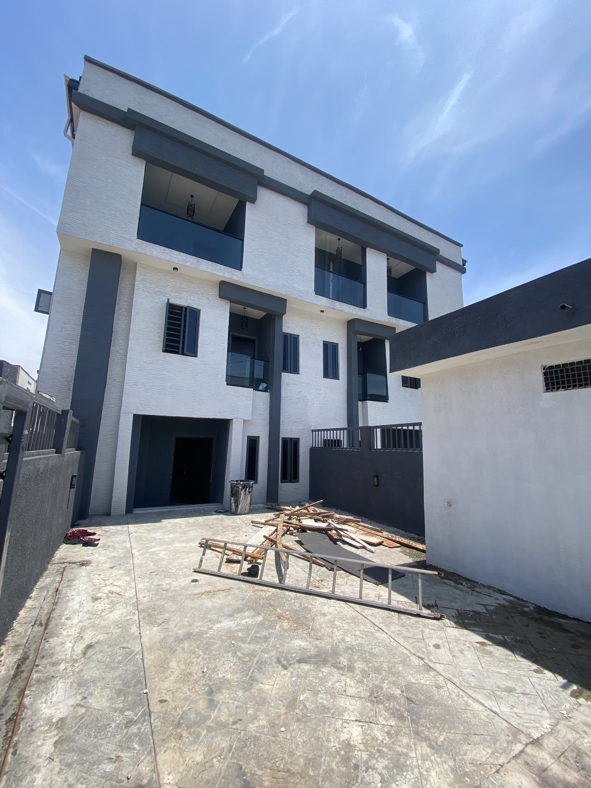 Tastefully Built New 2Bedroom Terraced Duex
