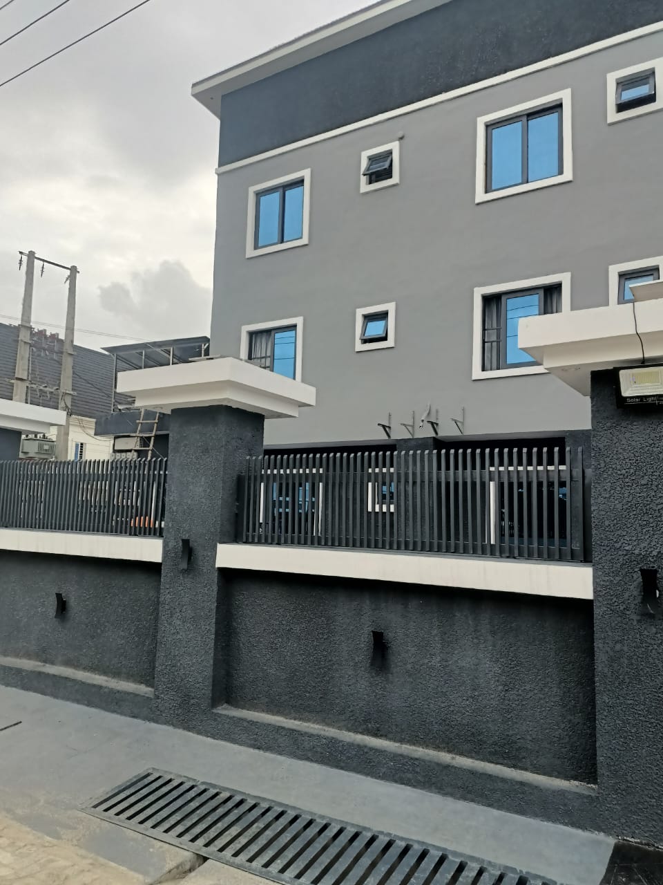 High Status Luxury Room and Parlour in Greenville Estate | Verified Listing on Temivilla
