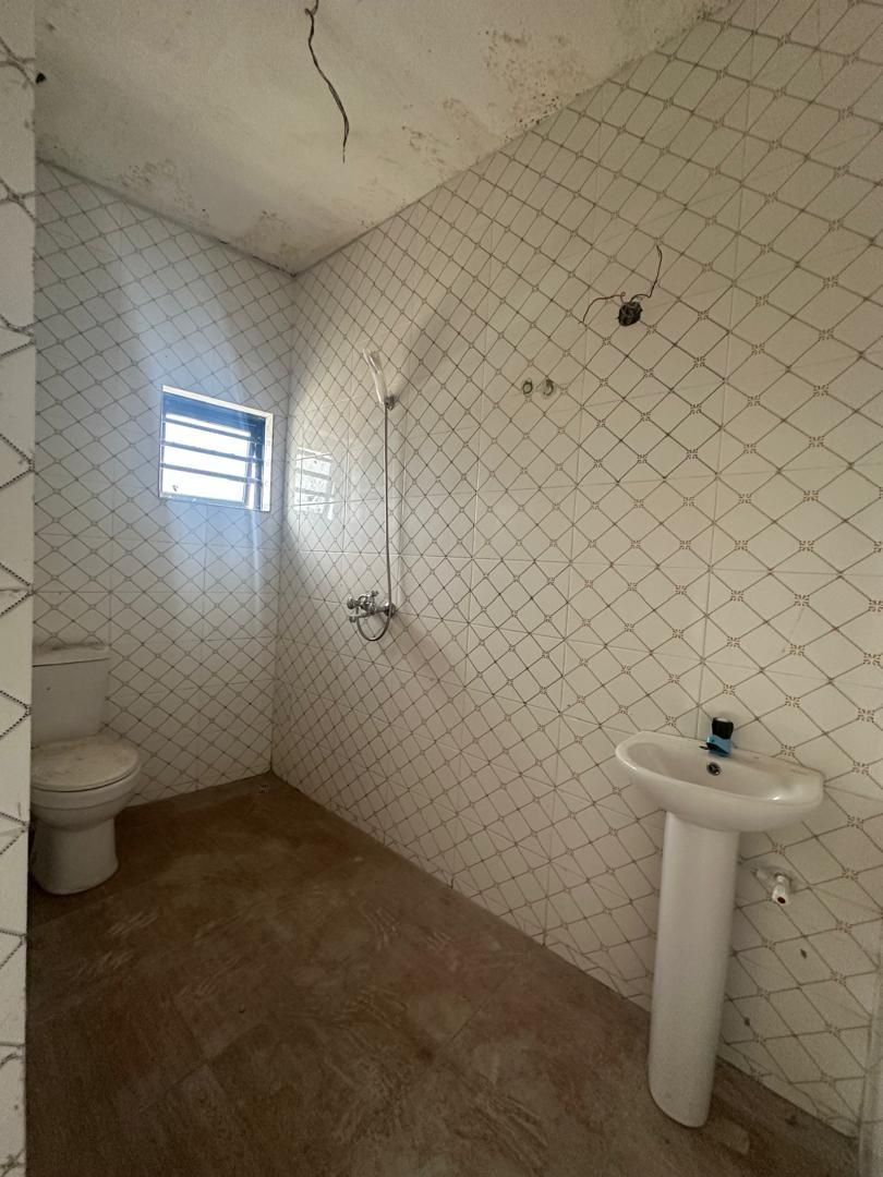 Modern Newly built Spacious Mini Flat