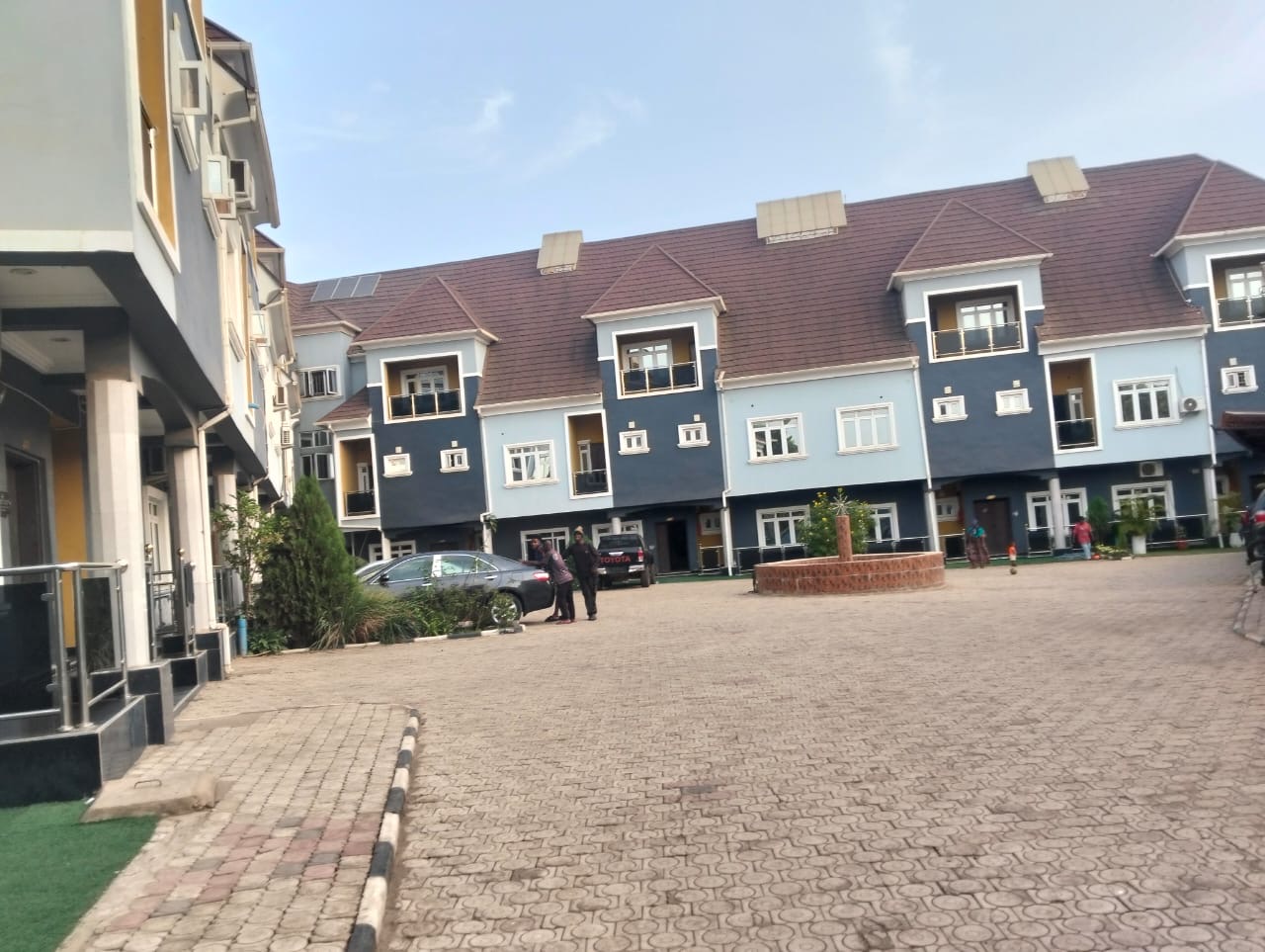 newly built and well finished 5 bedroom - Garki abuja