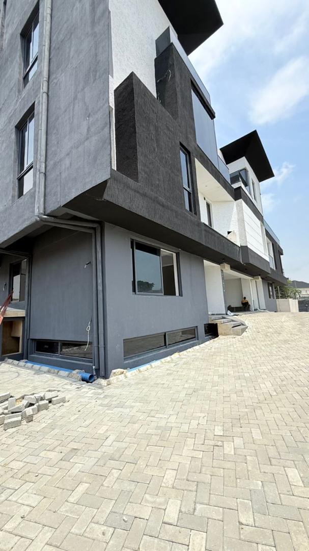4Bed Terrace Osborne Phase 1 Ikoyi. - image 2