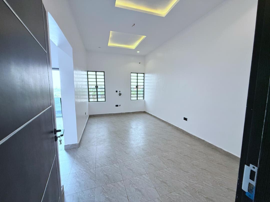 Affordable duplex for sale in Ogombo - image 10