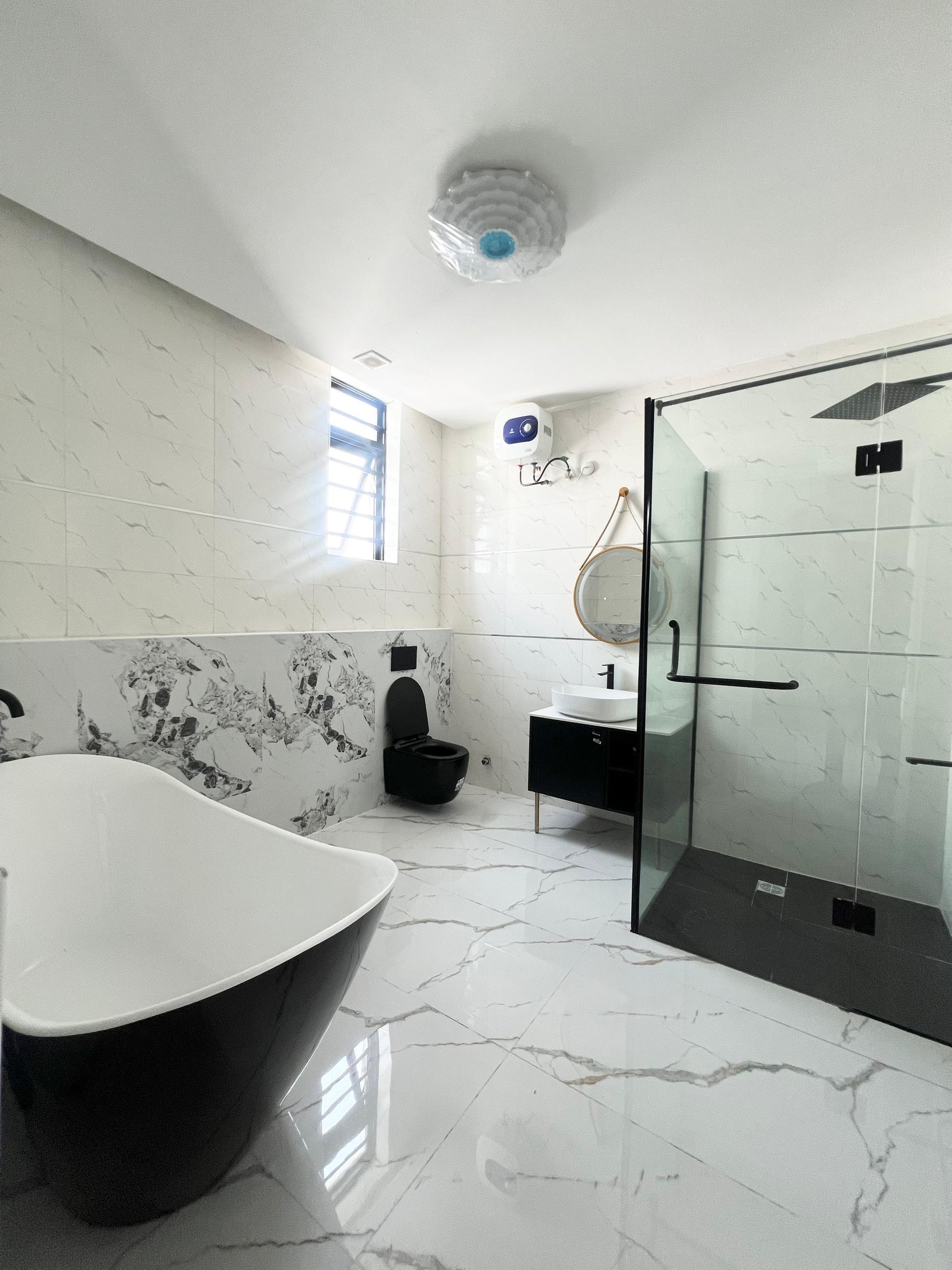 LUXURY 5 BEDROOM FULLY DETACHED DUPLEX WITH POOL IN LEKKI - image 6