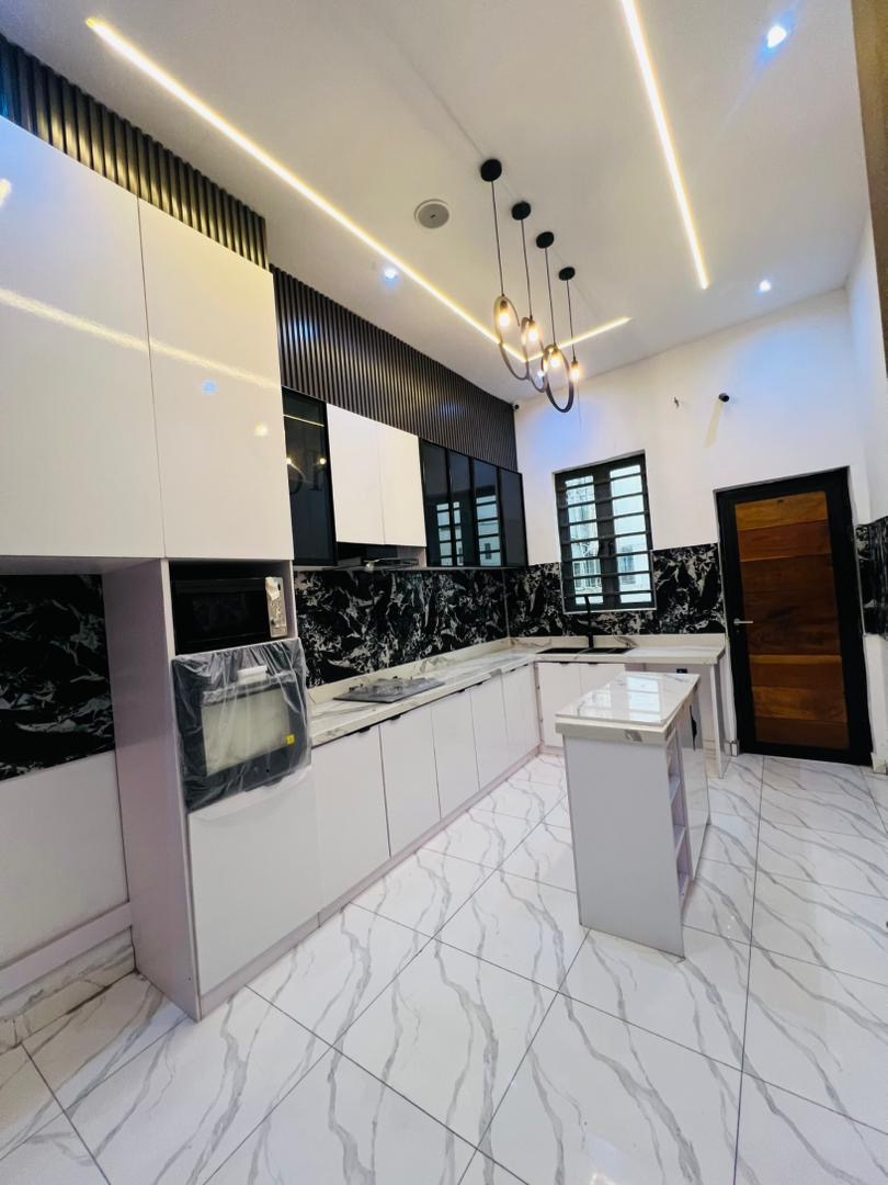 4 BEDROOM SEMI-DETACHED DUPLEX WITH BQ FOR SALE - image 9