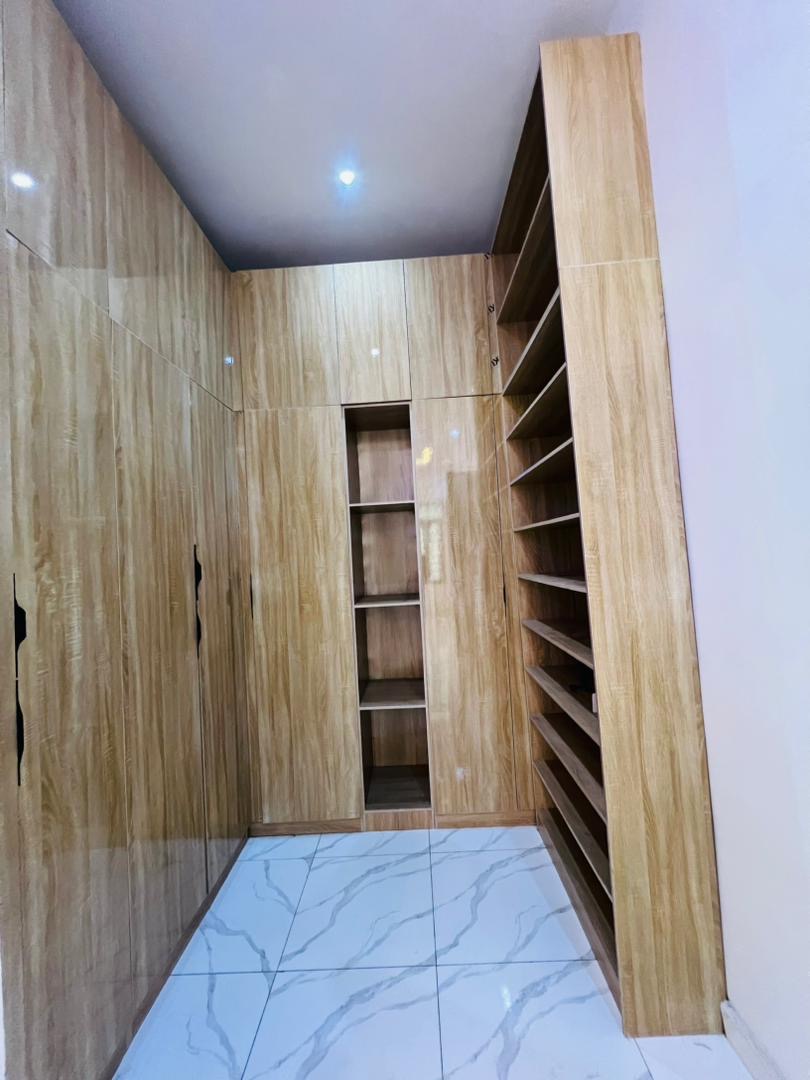 4 BEDROOM SEMI-DETACHED DUPLEX WITH BQ FOR SALE - image 5