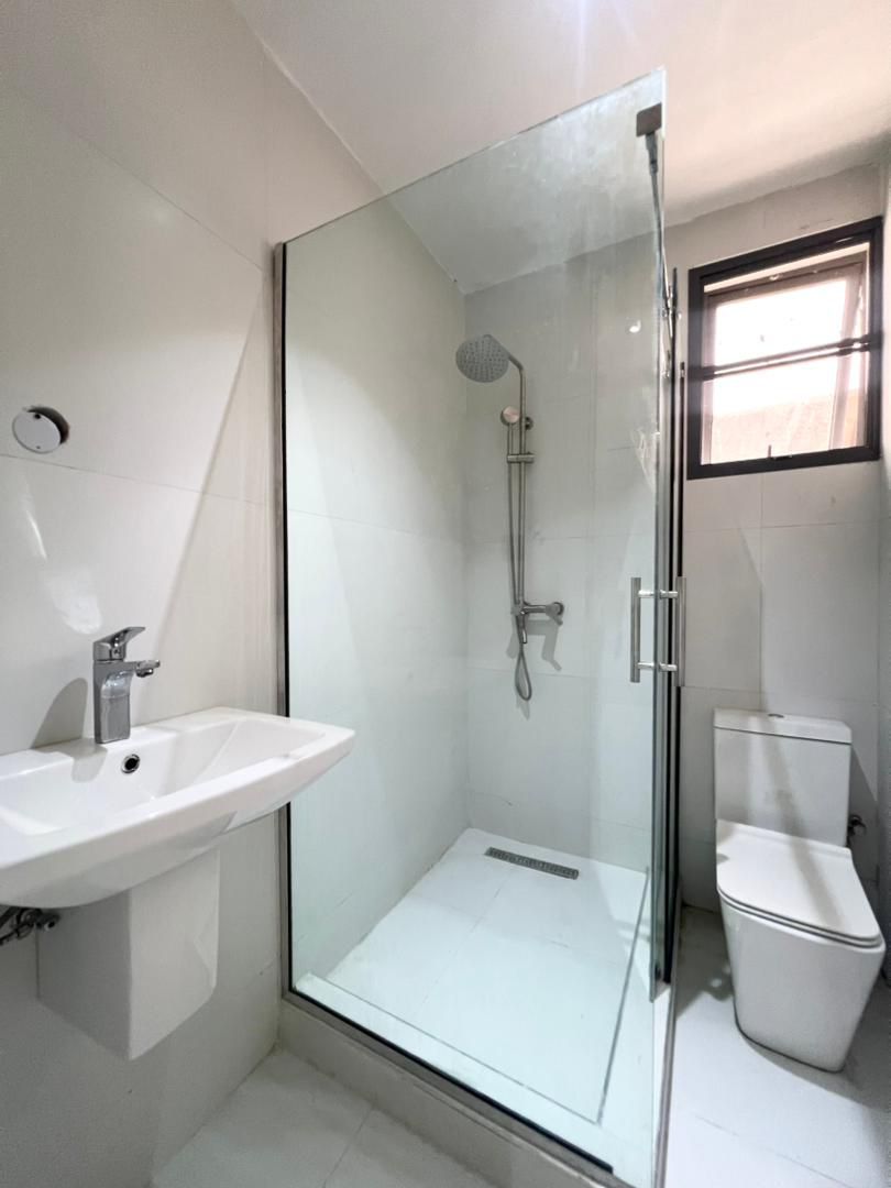 WELL-FINISHED 2 BEDROOM APARTMENT FOR SALE - image 2