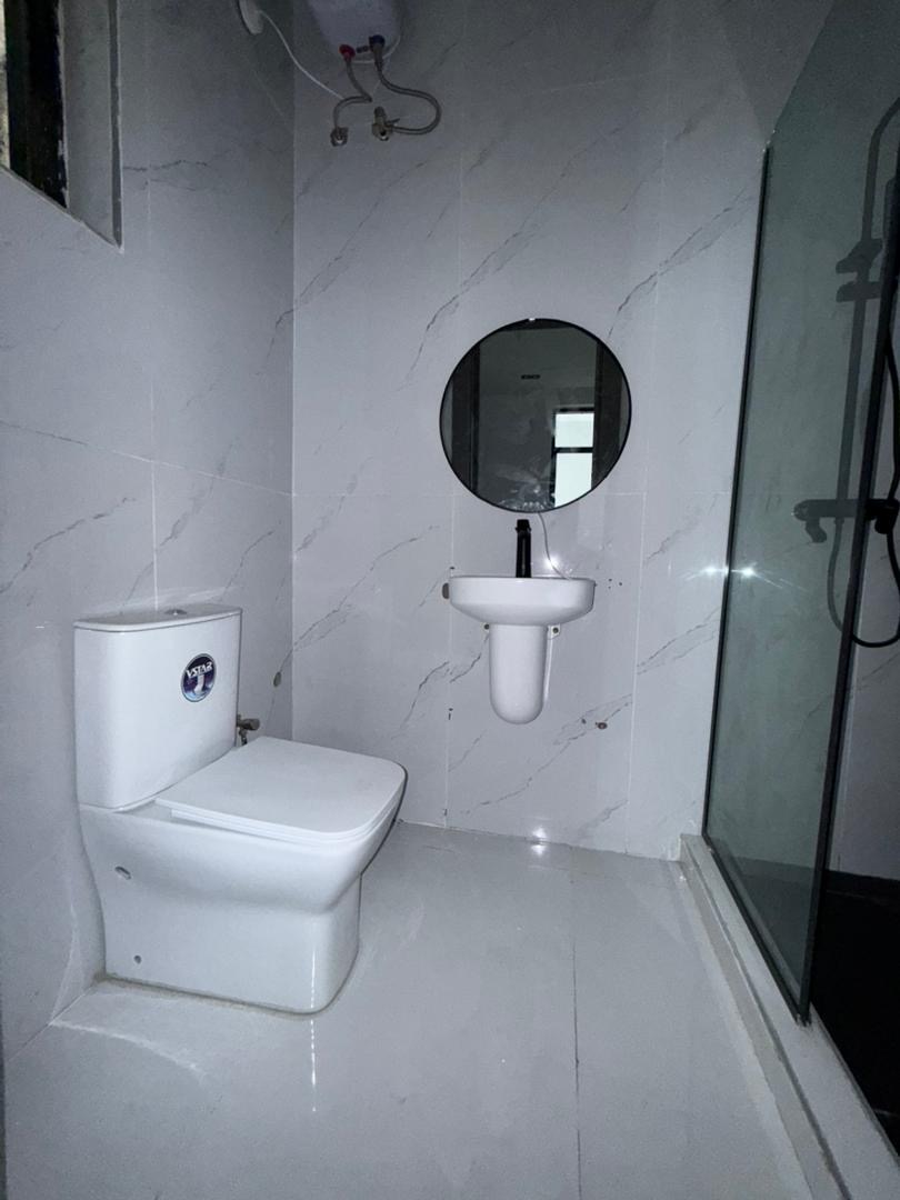 LUXURY 5 BEDROOM FULLY DETACHED DUPLEX FOR SALE - image 16