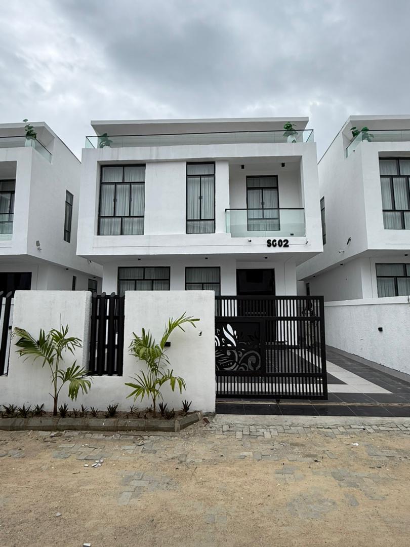 LUXURY 5 BEDROOM FULLY DETACHED DUPLEX FOR SALE - image 23