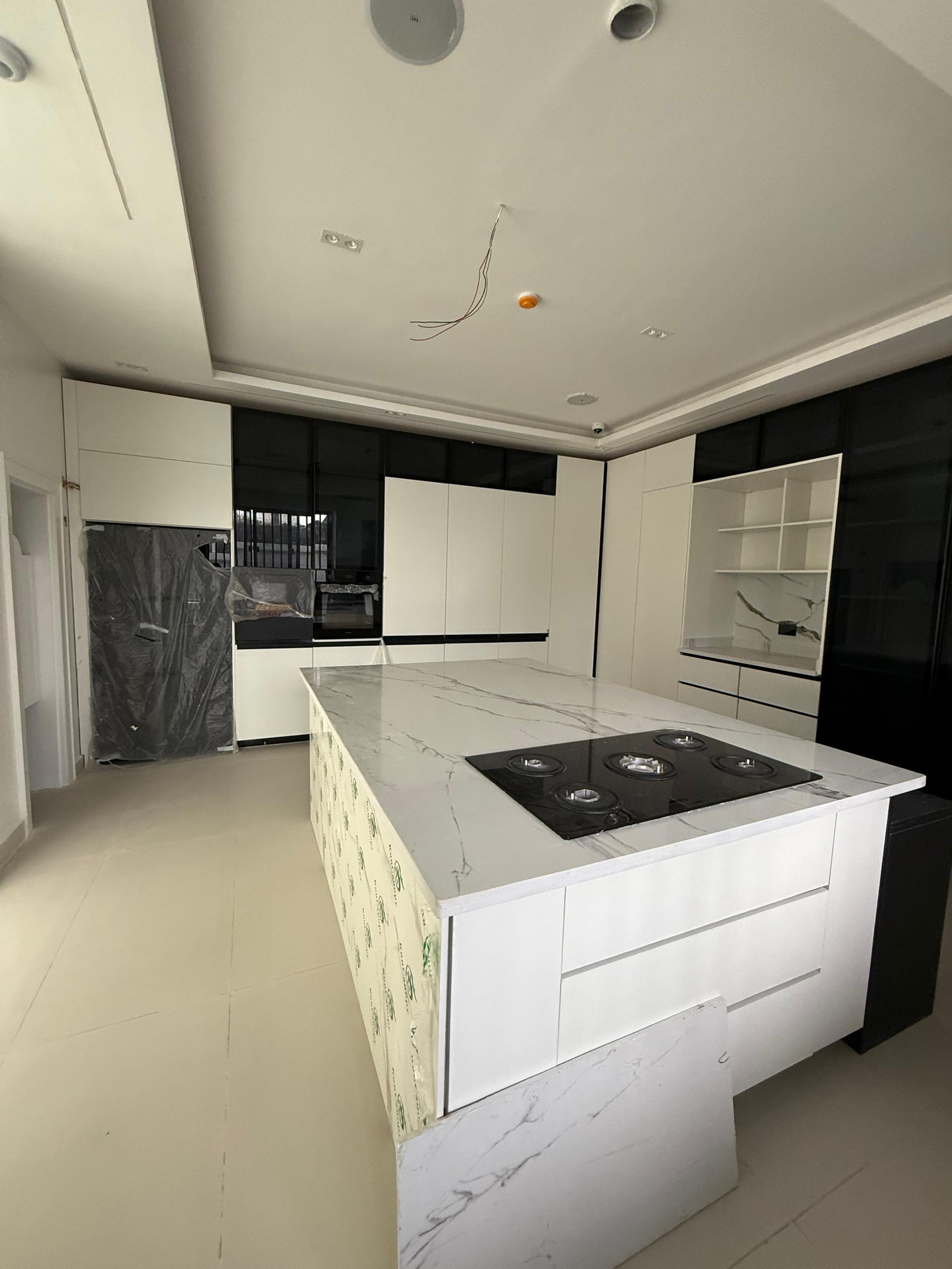 LUXURY 5 BEDROOM SEMI-DETACHED DUPLEX FOR SALE - image 5