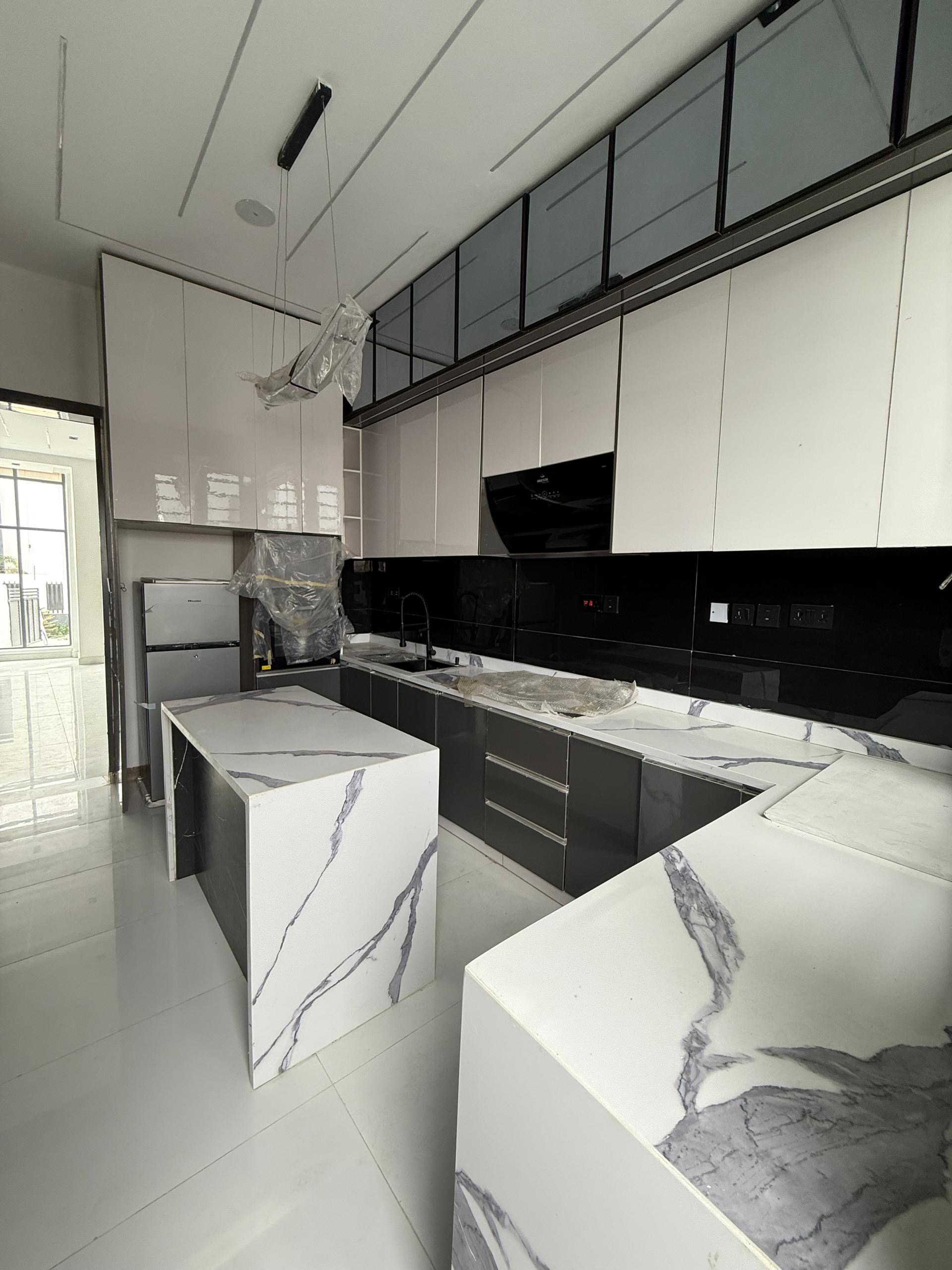FASTEST CLICK! π₯ JUST 1 UNIT LEFT Newly Built 4-Bedroom Detached Duplex for Sale - image 2