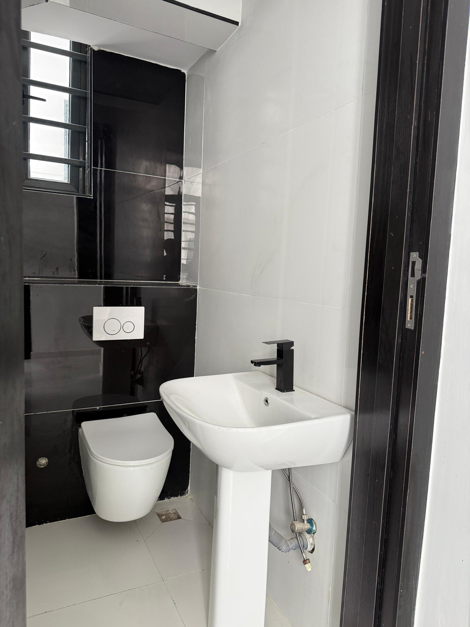 FASTEST CLICK! π₯ JUST 1 UNIT LEFT Newly Built 4-Bedroom Detached Duplex for Sale - image 13