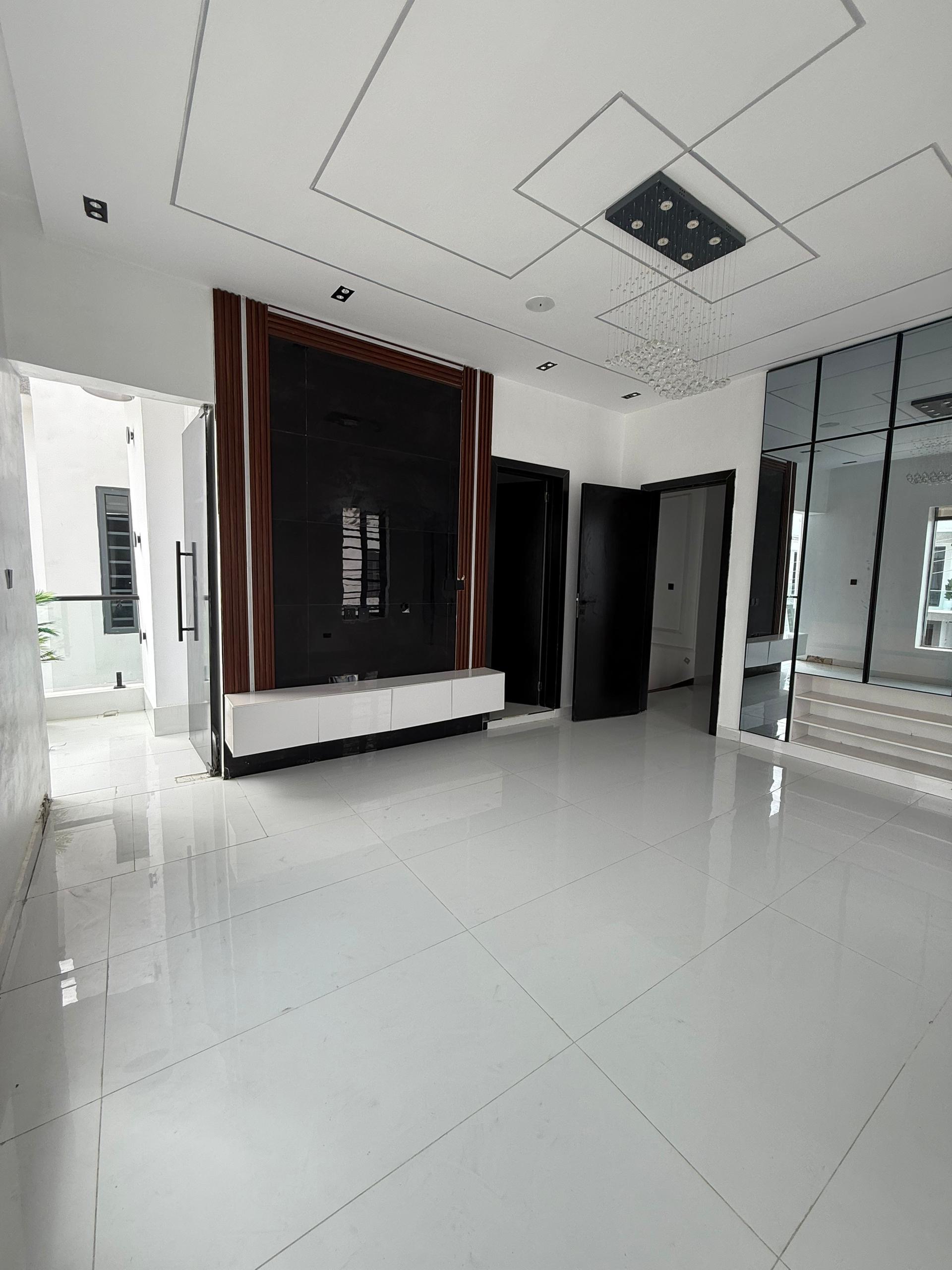 FASTEST CLICK! π₯ JUST 1 UNIT LEFT Newly Built 4-Bedroom Detached Duplex for Sale - image 10
