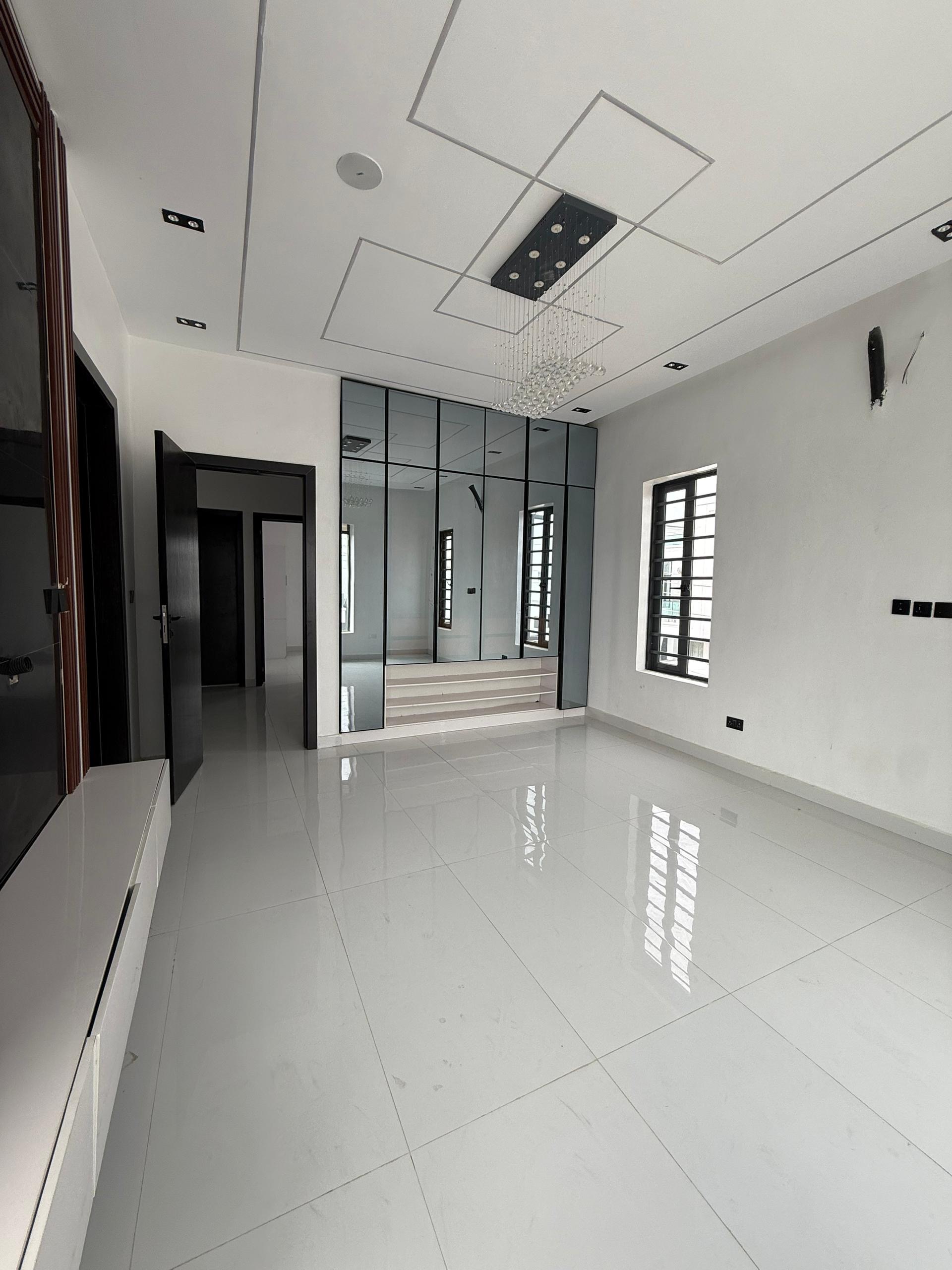 FASTEST CLICK! π₯ JUST 1 UNIT LEFT Newly Built 4-Bedroom Detached Duplex for Sale - image 4