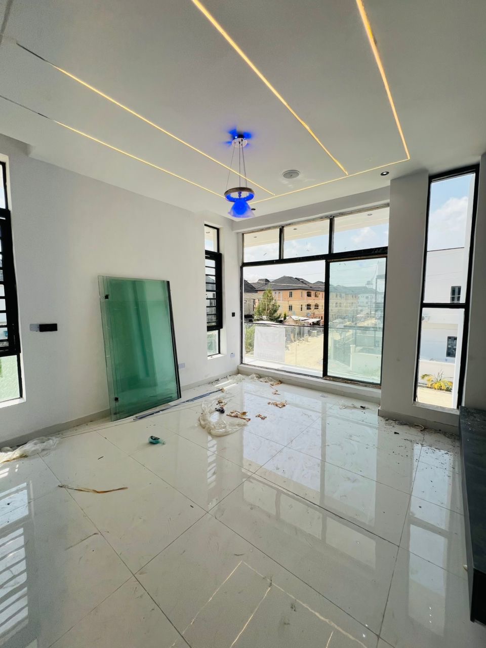 FOR SALE: 4 BEDROOM SEMI-DETACHED DUPLEX WITH BQ - image 5
