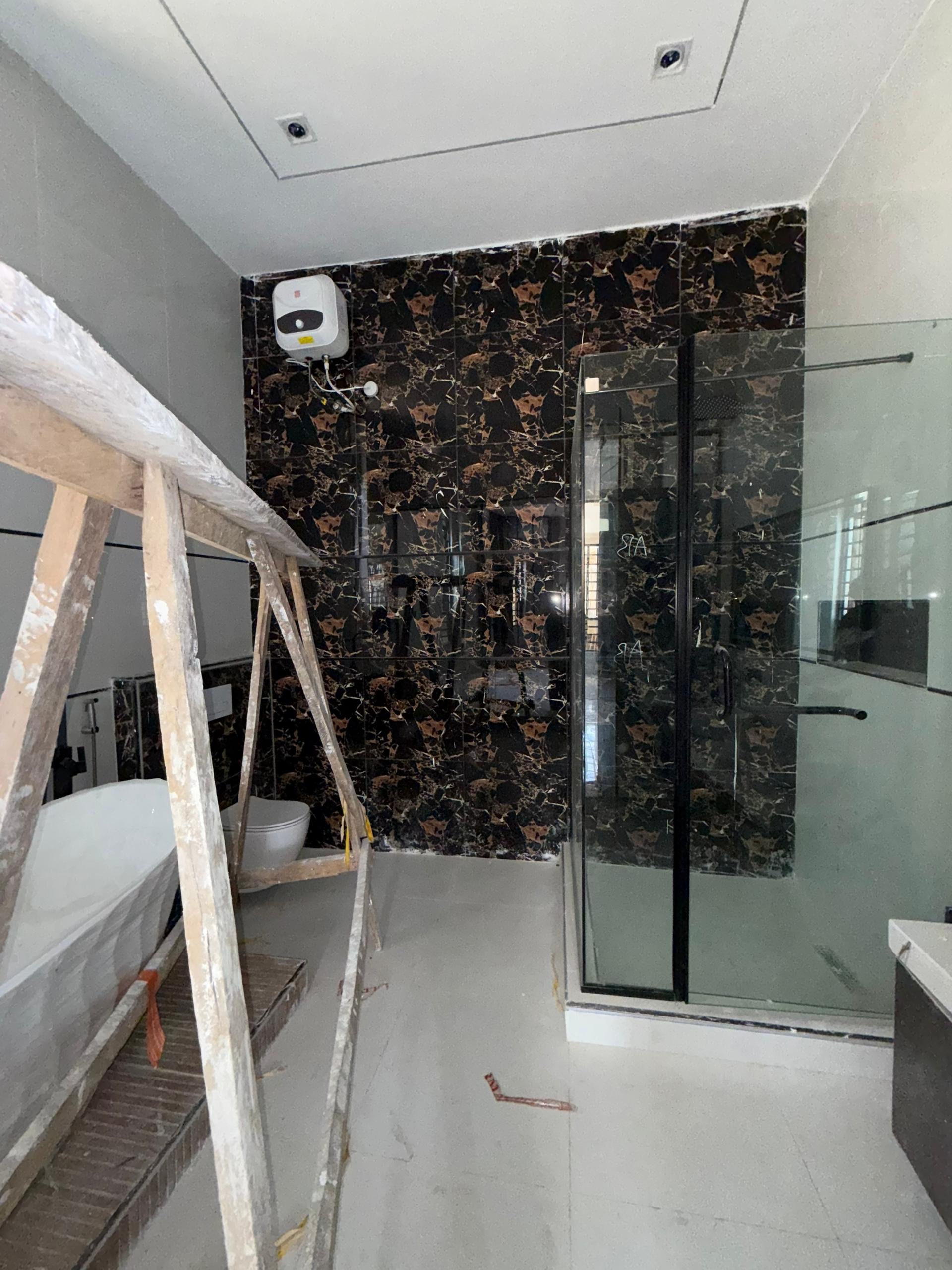 SPACIOUS 5 BEDROOM FULLY DETACHED DUPLEX WITH POOL FOR SALE - image 15