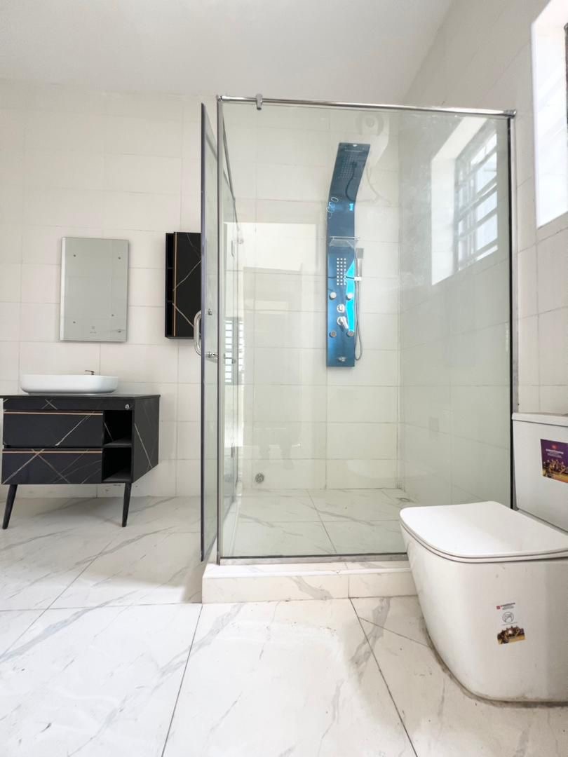 Some houses shout luxury. This one just quietly shows you - image 4