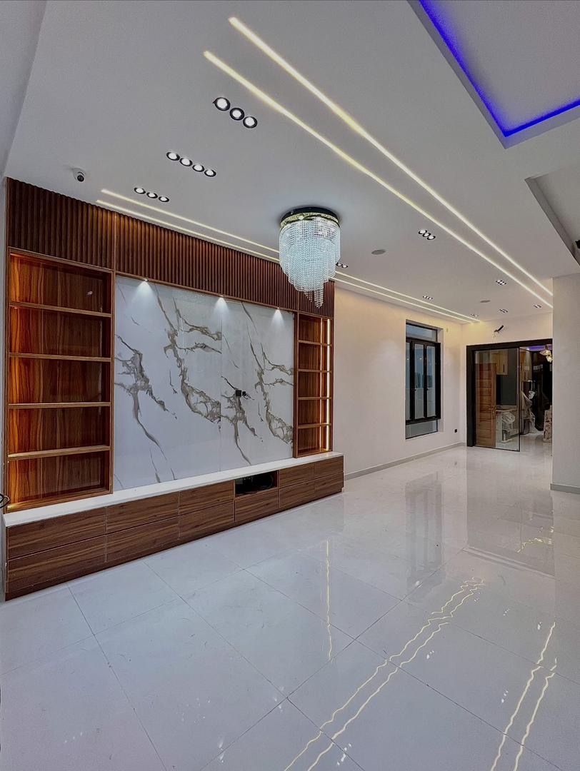 ₦370M  4 BEDROOM FULLY DETACHED HOME WITH SWIMMING POOL FOR SALE ‼️ - image 9