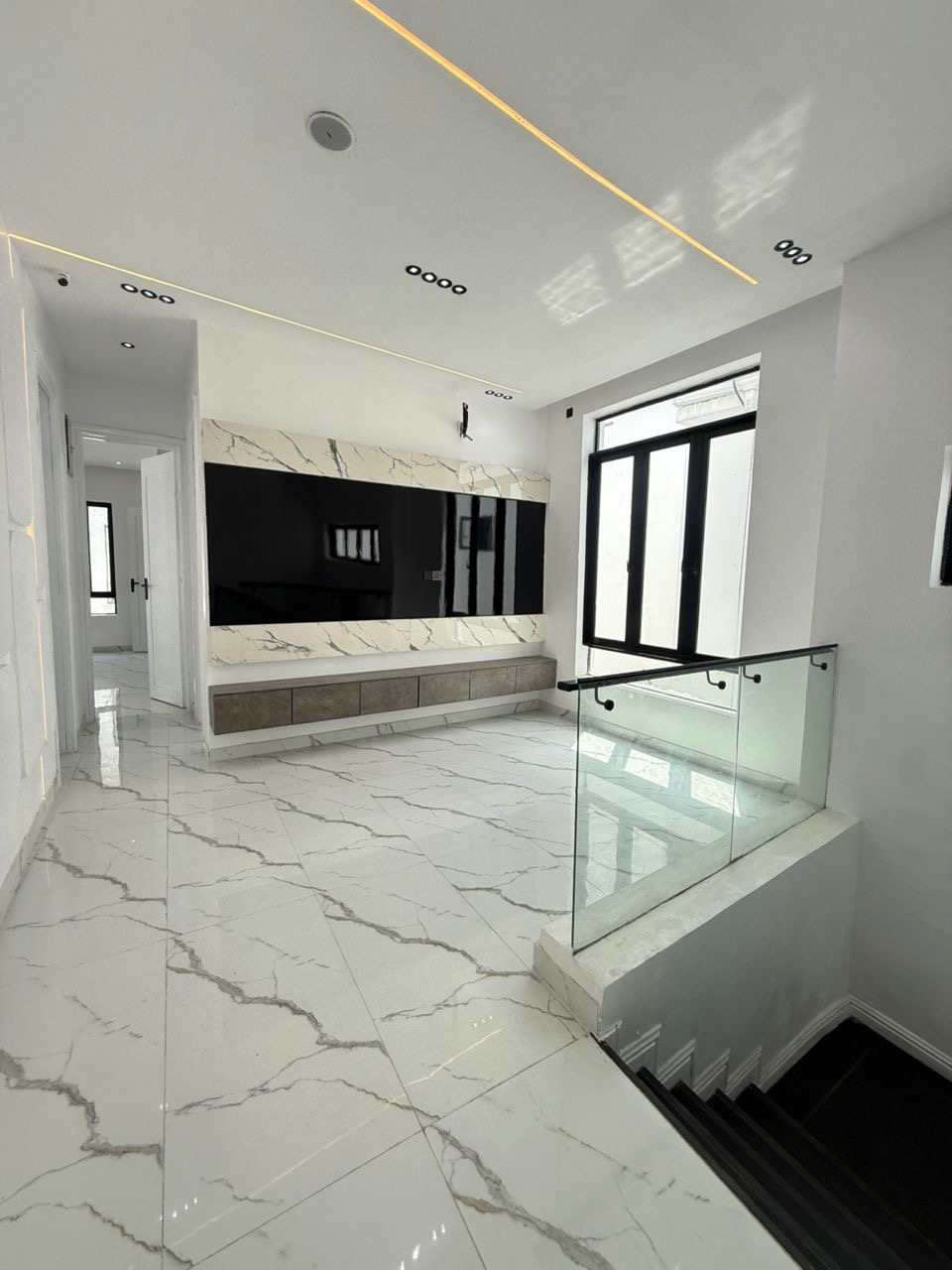 4 BEDROOM FULLY DETACHED HOME WITH SWIMMING POOL FOR SALE ‼️ - image 3