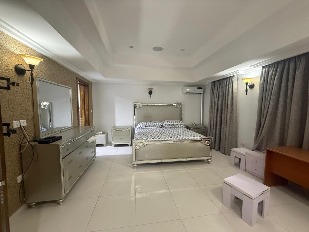 MANSION SITTING ON 1000SQM IN PINNOCK BEACH ESTATE, OSAPA LONDON LEKKI — FOR SALE ✨ - image 8