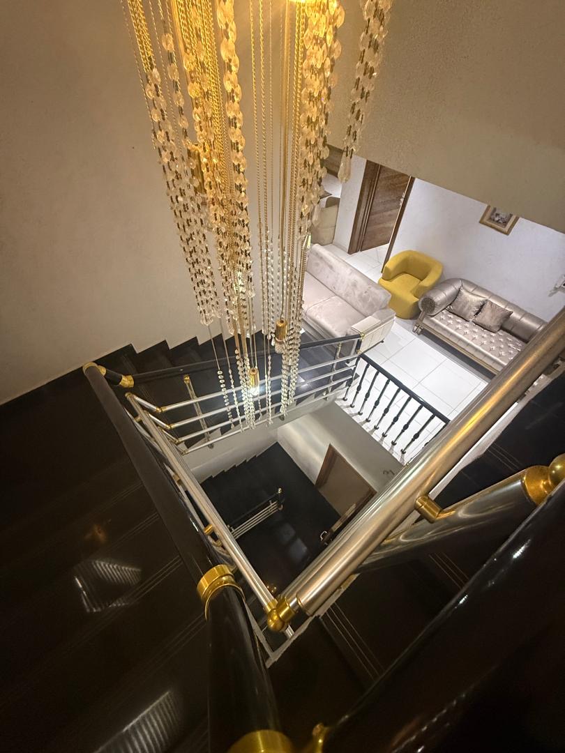 MANSION SITTING ON 1000SQM IN PINNOCK BEACH ESTATE, OSAPA LONDON LEKKI — FOR SALE ✨ - image 4
