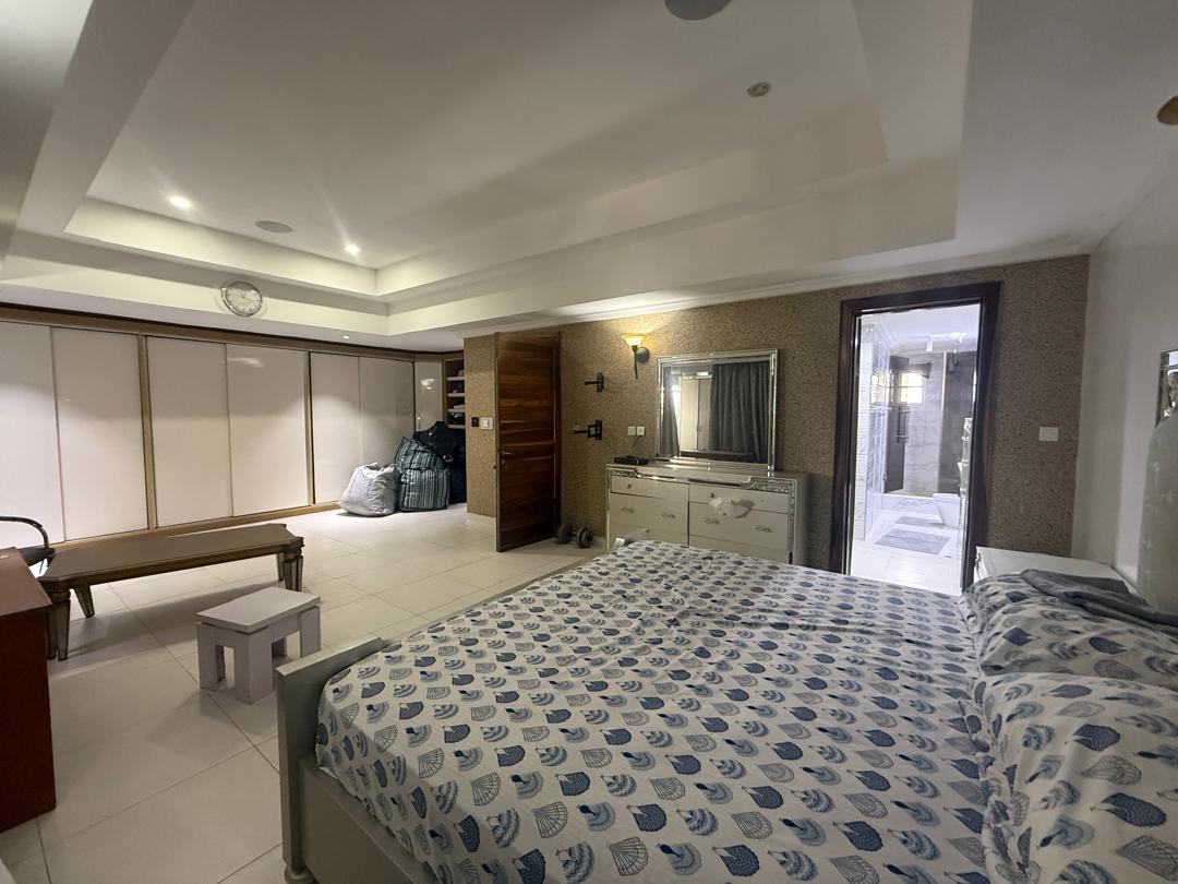 MANSION SITTING ON 1000SQM IN PINNOCK BEACH ESTATE, OSAPA LONDON LEKKI — FOR SALE ✨ - image 7