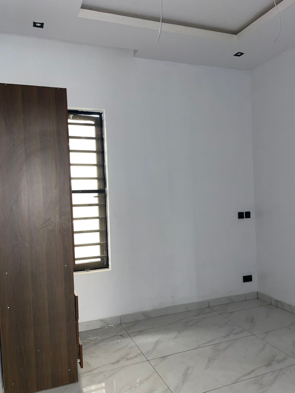 Rent comfort. Live luxury. - image 6