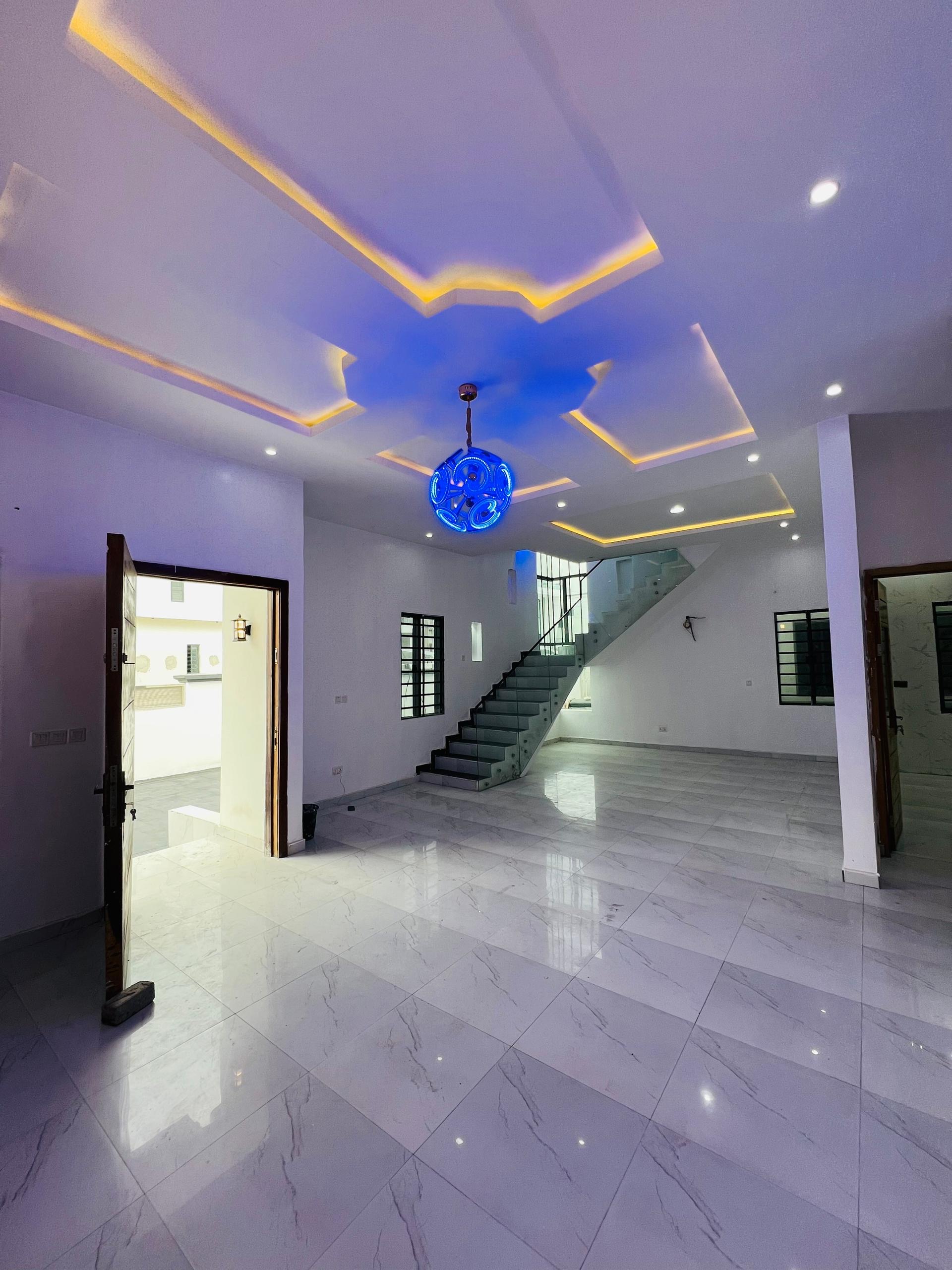Move Into Comfort & Style - image 5