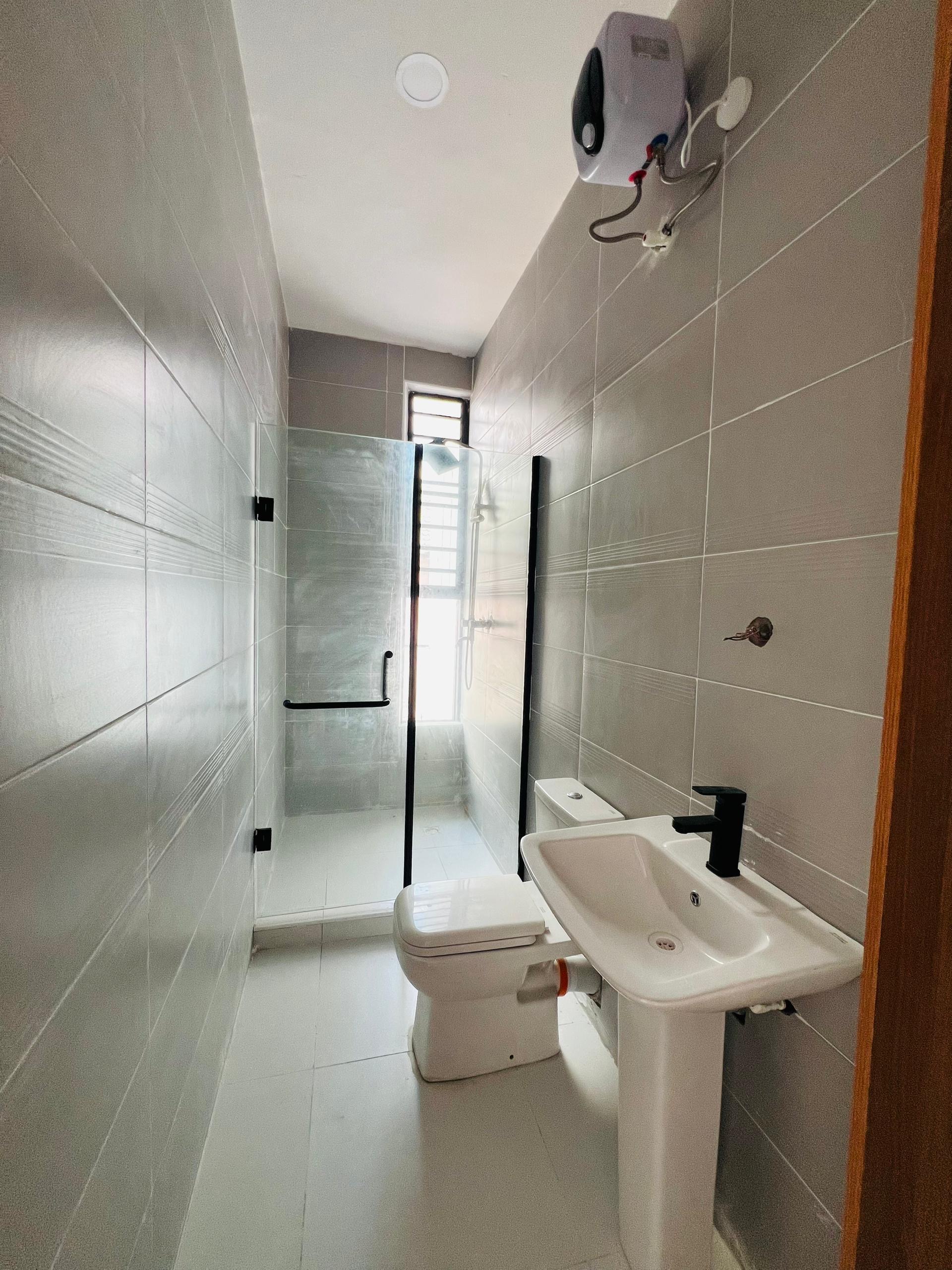 Modern 4 & 2 Bedroom Terrace Homes Now Available For sale - image 10