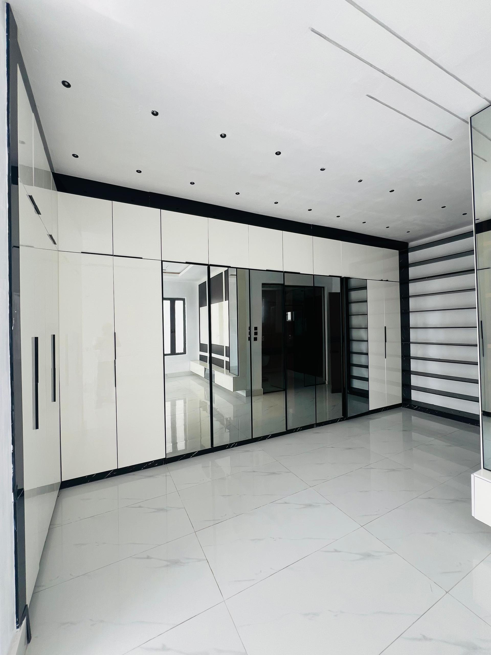 Own This Stunning 5 Bedroom Property Today - image 10