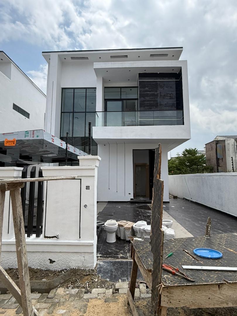 Live Big, Live Luxury — 5 Bedroom Detached Duplexes Available - image 18
