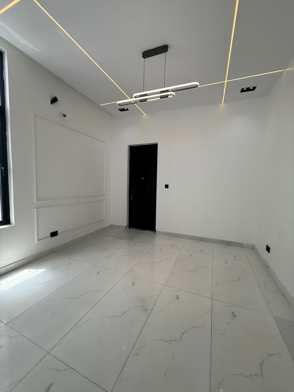 Experience Premium Living in These Exquisite 5 Bedroom Duplexes - image 5