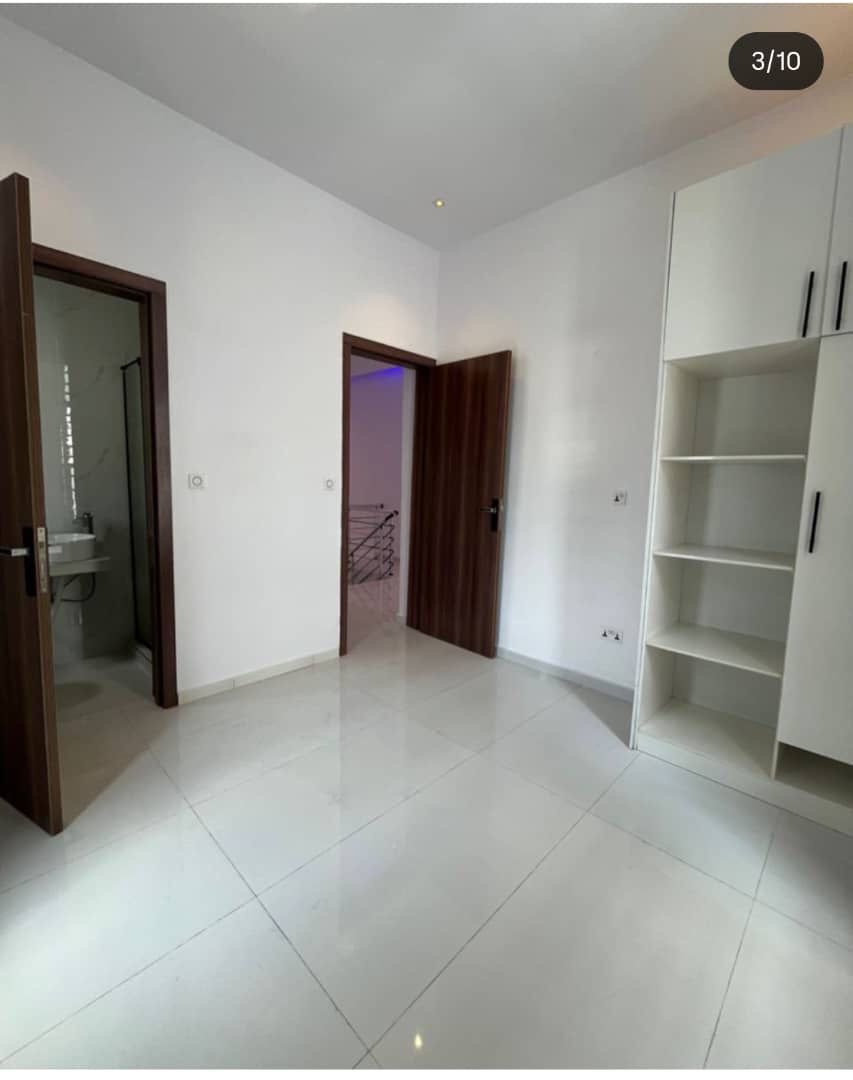 LUXURY 4 BEDROOM SEMI-DETACHED DUPLEX WITH BQ FOR SALE