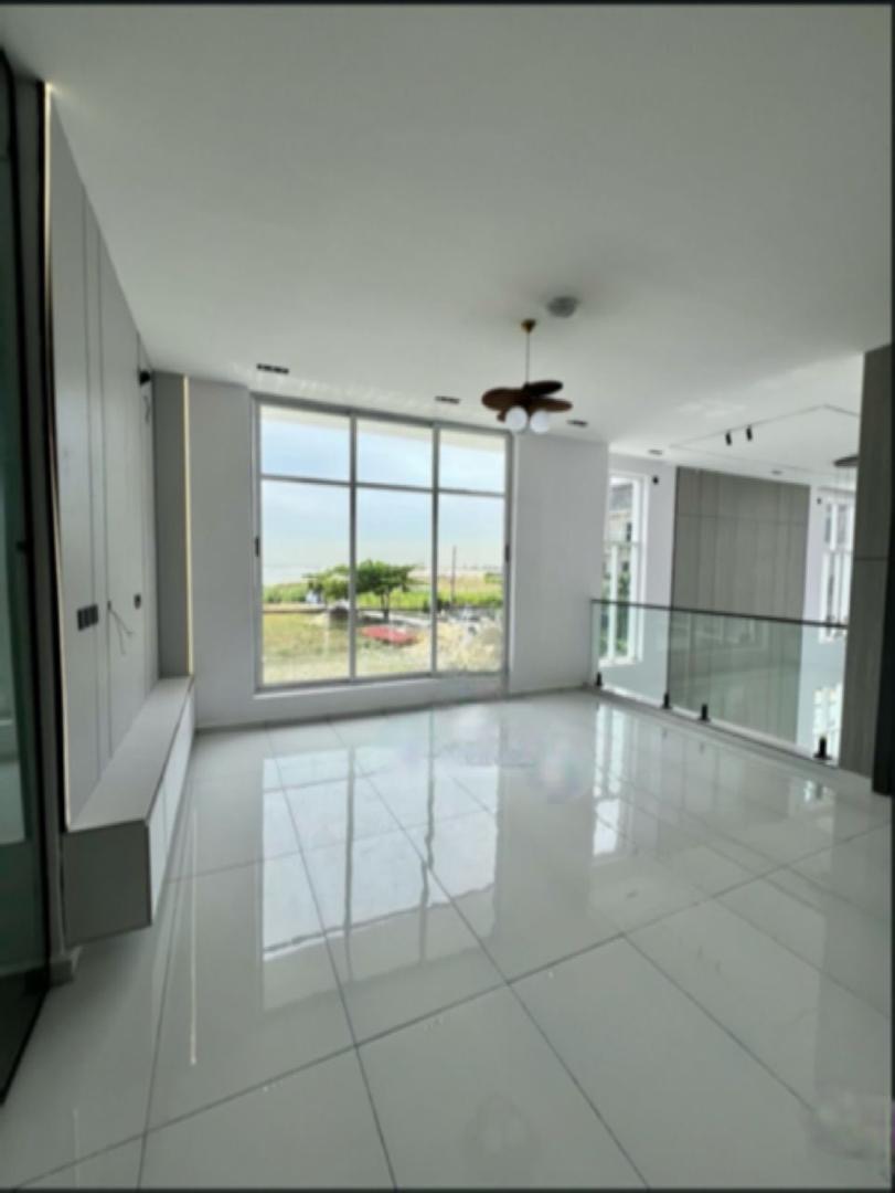 LUXURY 5 BEDROOM DETACHED DUPLEX WITH BQ, POOL, CINEMA & GYM FOR SALE