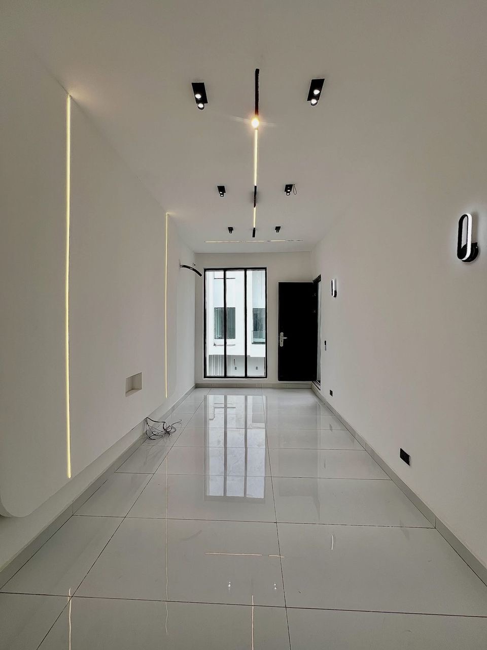 Only 1 Unit Left! -SPACIOUS 5-BEDROOM FULLY DETACHED DUPLEX WITH BQ